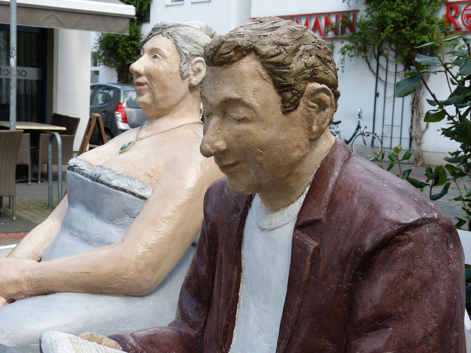 Panasonic Lumix DMC-FZ150 sample photo. Figure, sculpture, statue photography