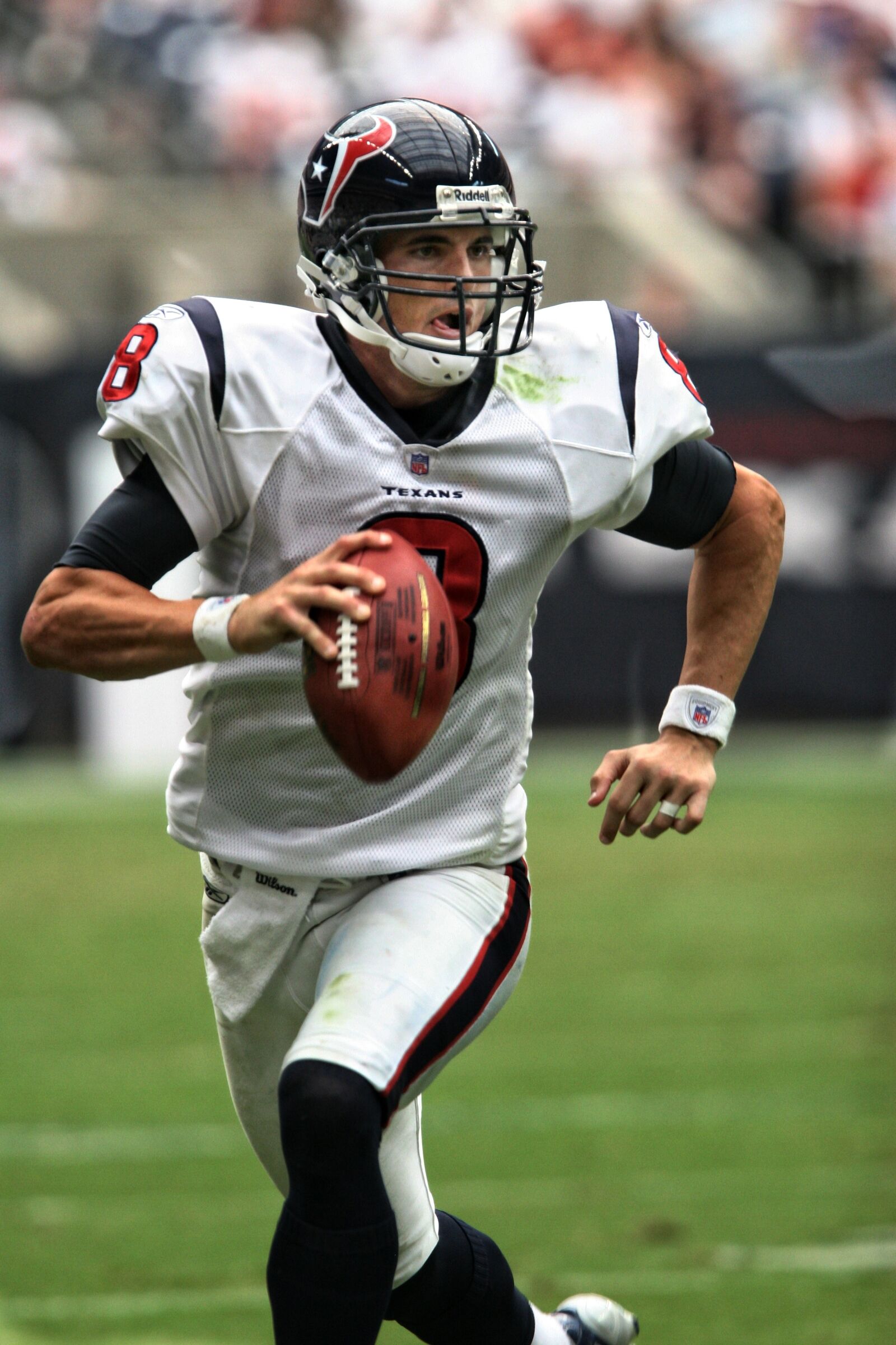 Canon EOS 20D sample photo. Quarterback, professional, nfl photography