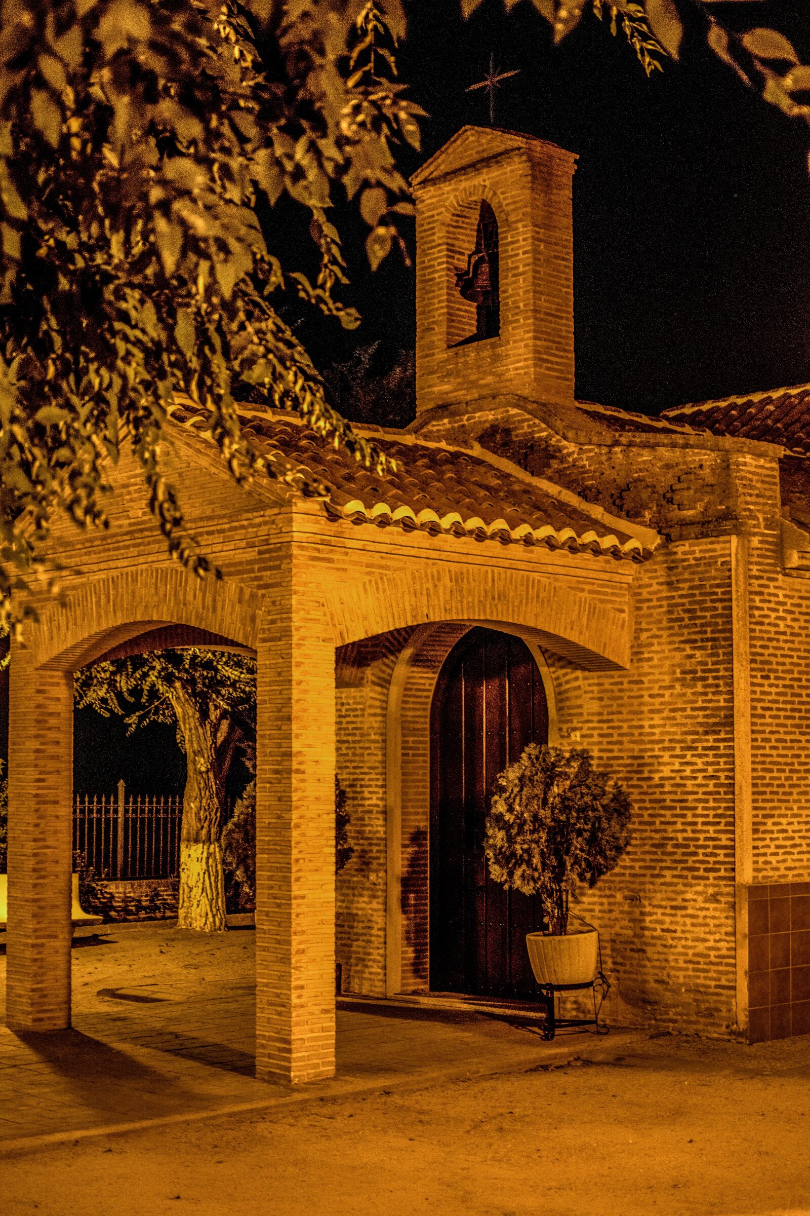 Nikon D3300 sample photo. Religion, christianity, architecture photography
