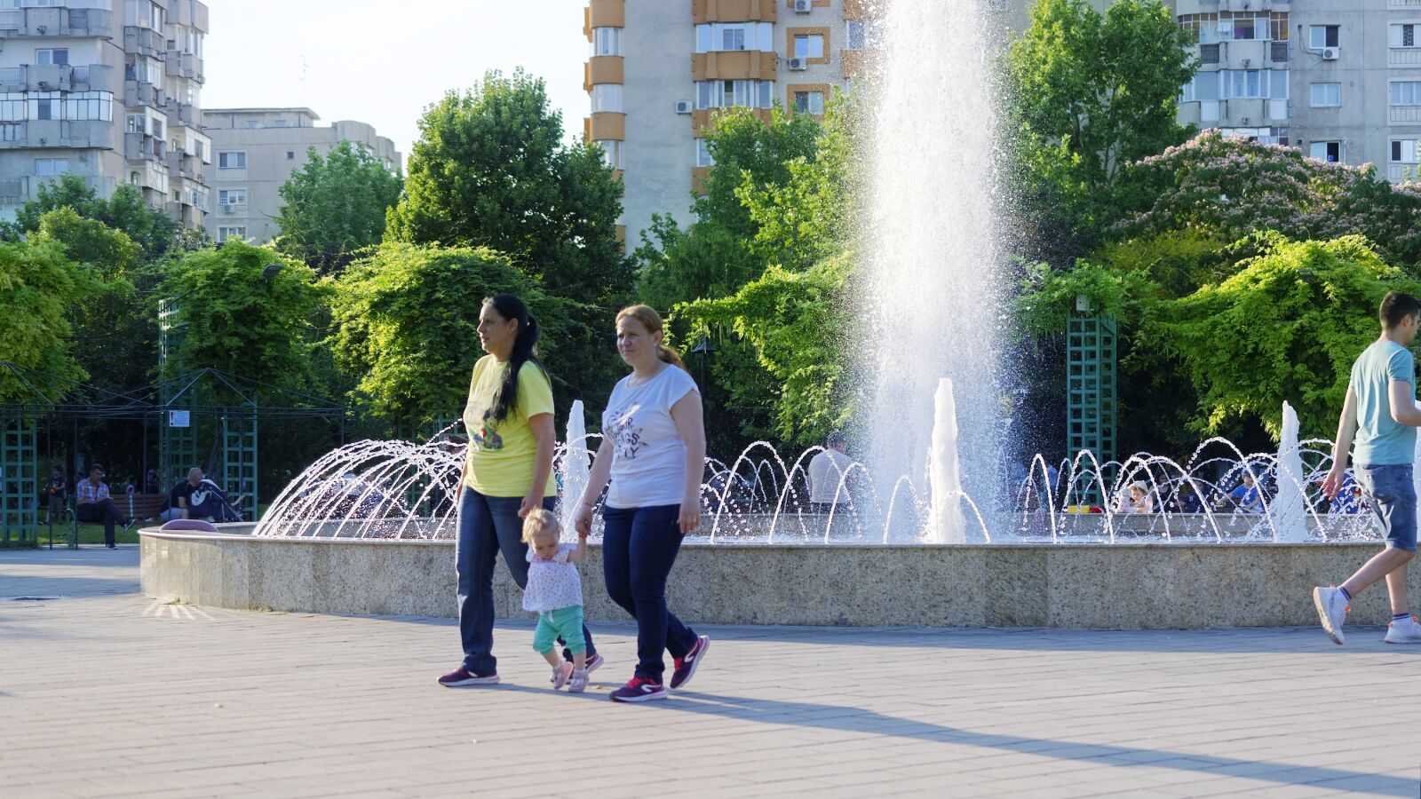 Nikon D5300 sample photo. Women, people, baby photography