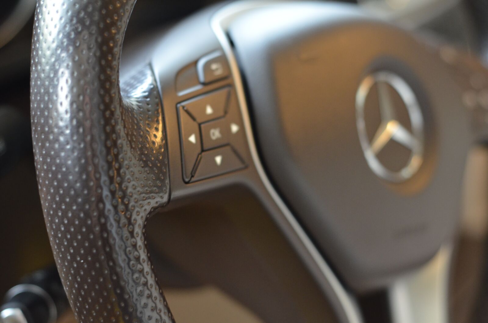 Nikon D7000 sample photo. Car, vehicle, auto photography