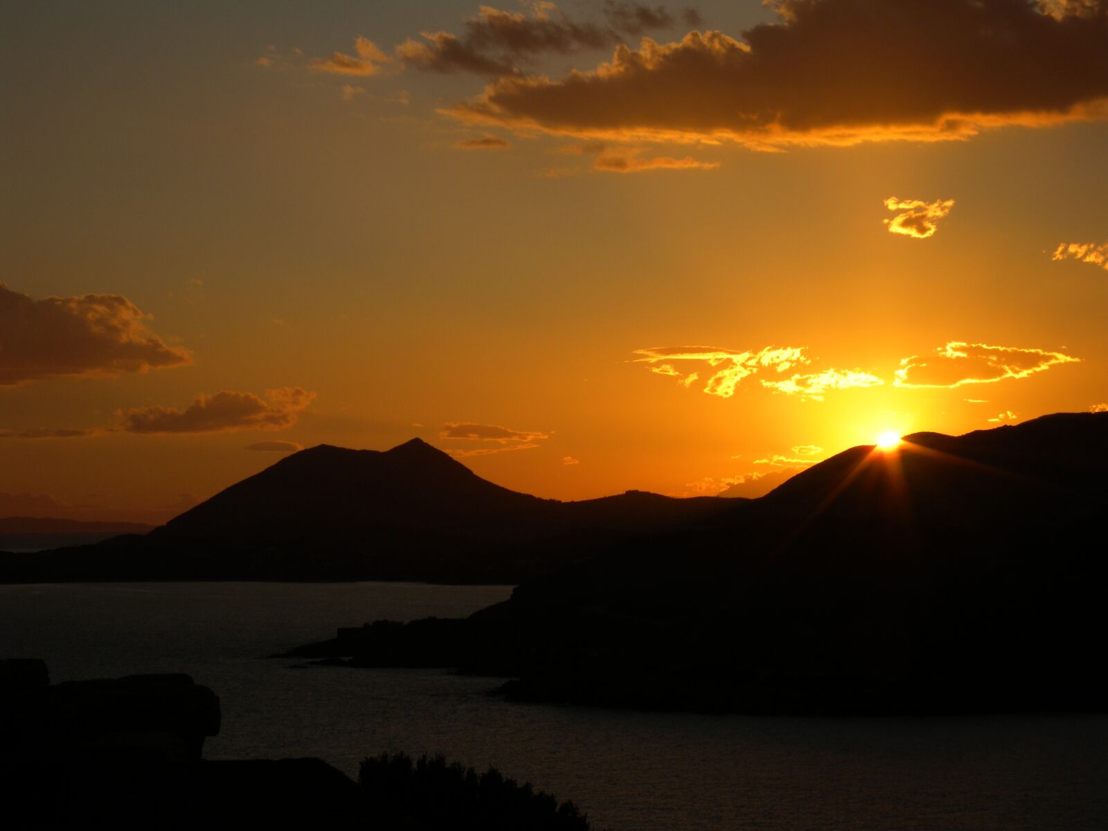 Nikon Coolpix P6000 sample photo. Greece, sunset, holiday photography