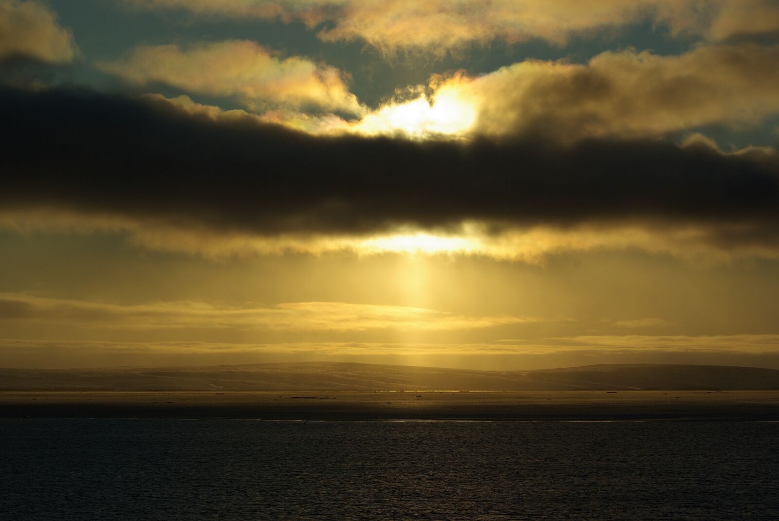 Pentax K10D sample photo. Arctic, sunset, sky photography
