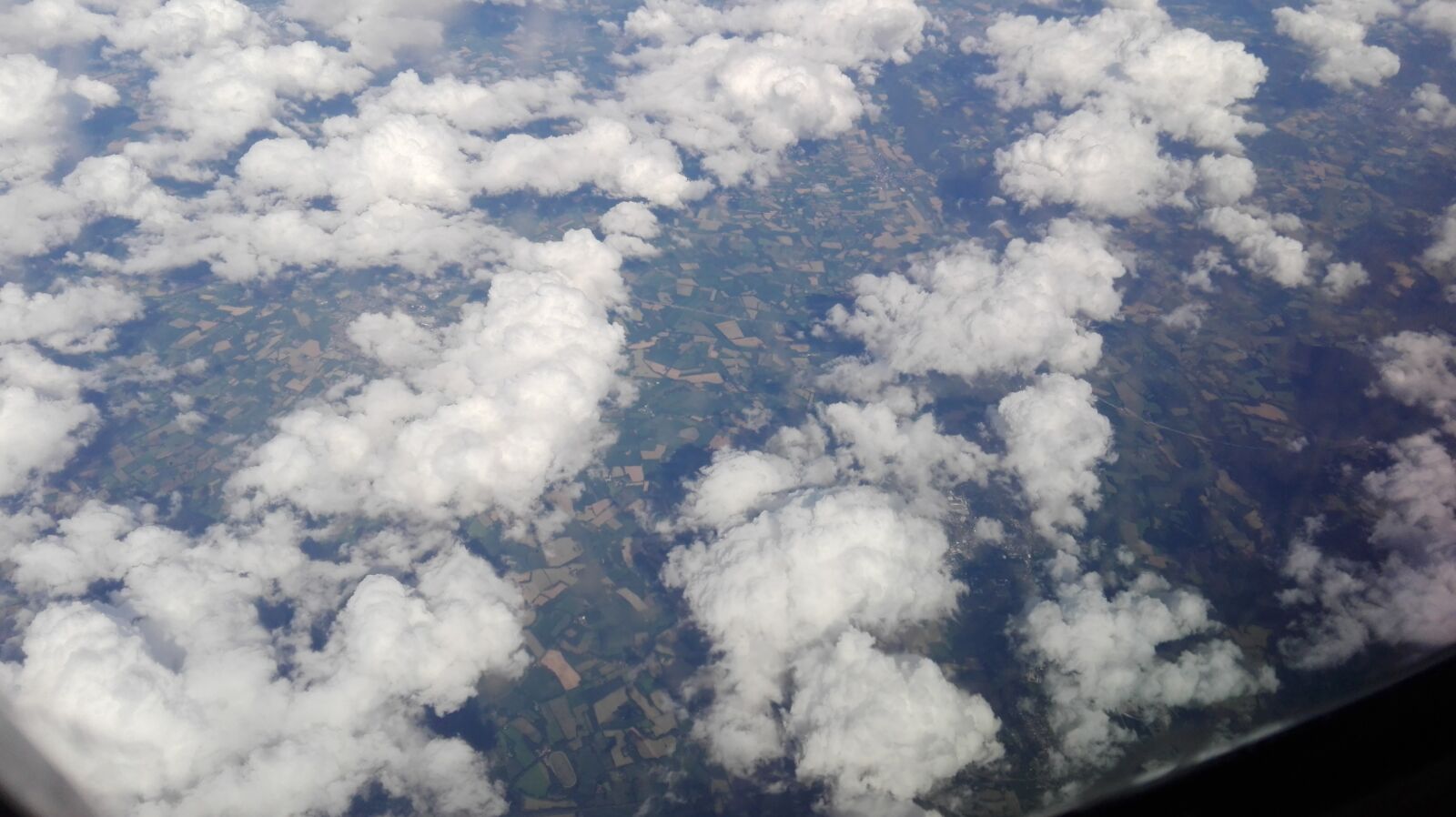HUAWEI P8 Lite sample photo. Clouds, sky, fly photography