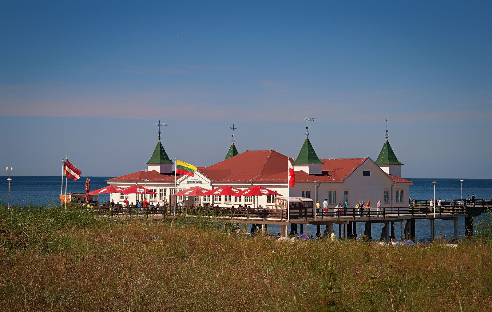 Nikon D5000 sample photo. Ahlbeck pier, germany, island photography