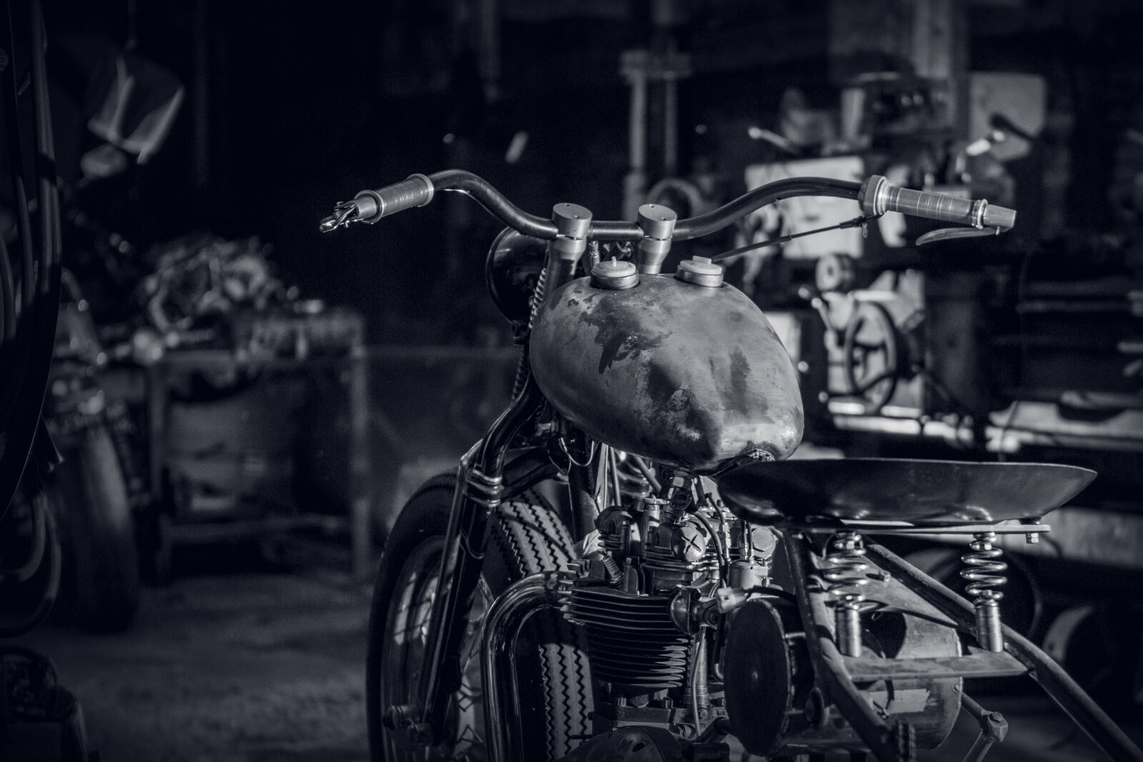 Canon EF 24-70mm F2.8L USM sample photo. Bobber, custom, gegesgarage, pekanbaru photography