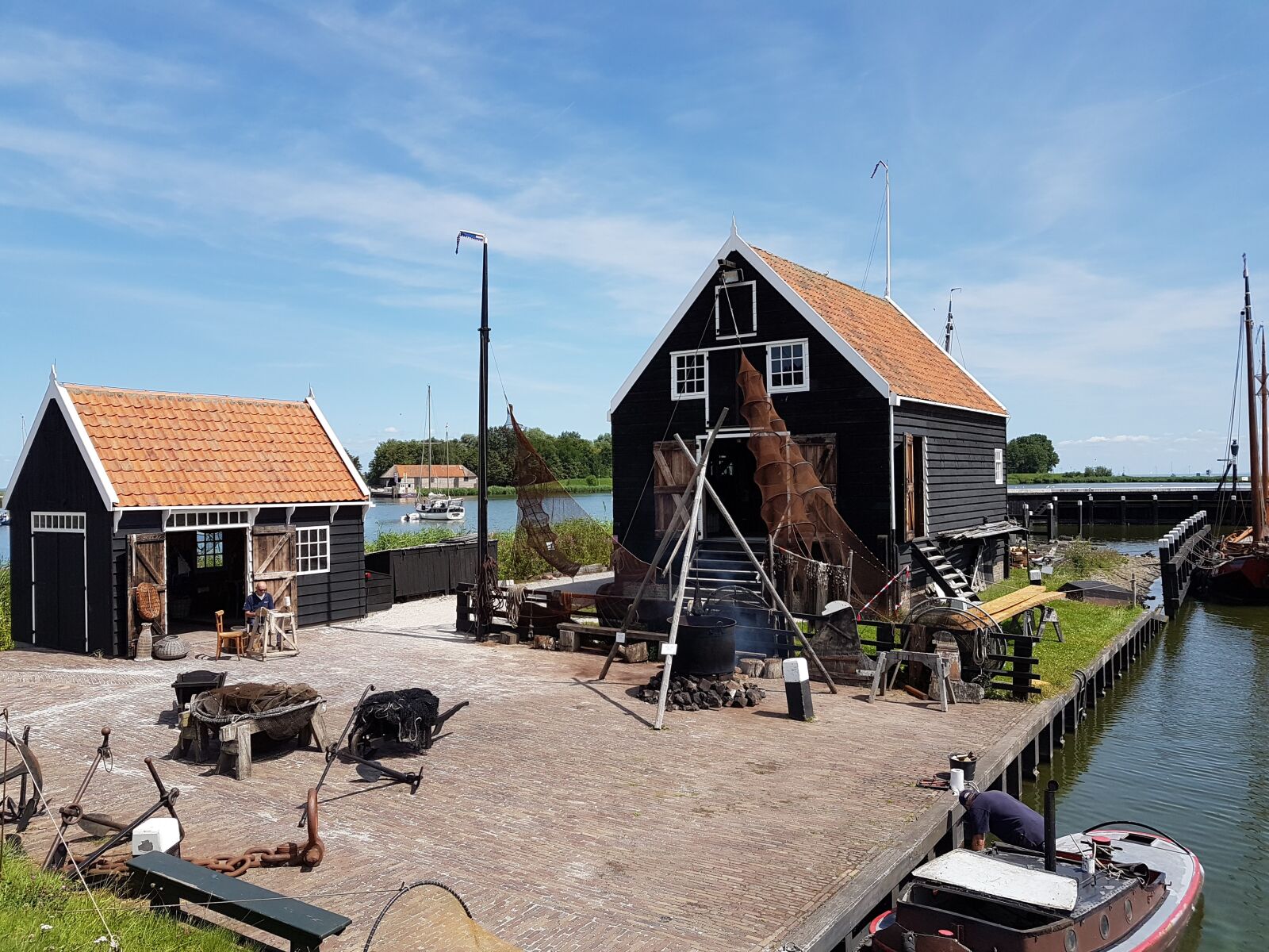 Samsung Galaxy S7 sample photo. Ancient, fisherman, house, museum photography