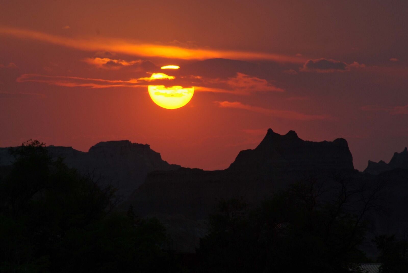 Pentax K10D sample photo. Sunset, sky, colorful photography