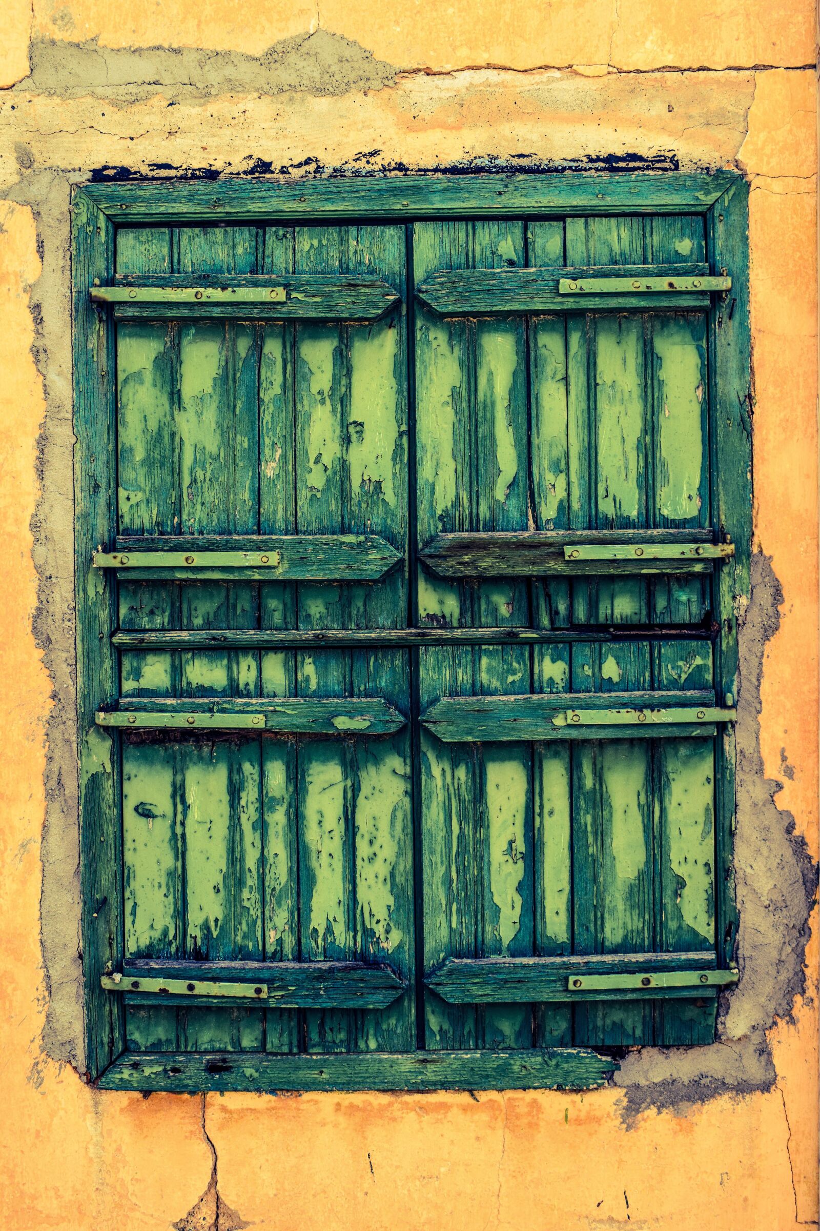 Nikon D3300 sample photo. Window, wooden, green photography