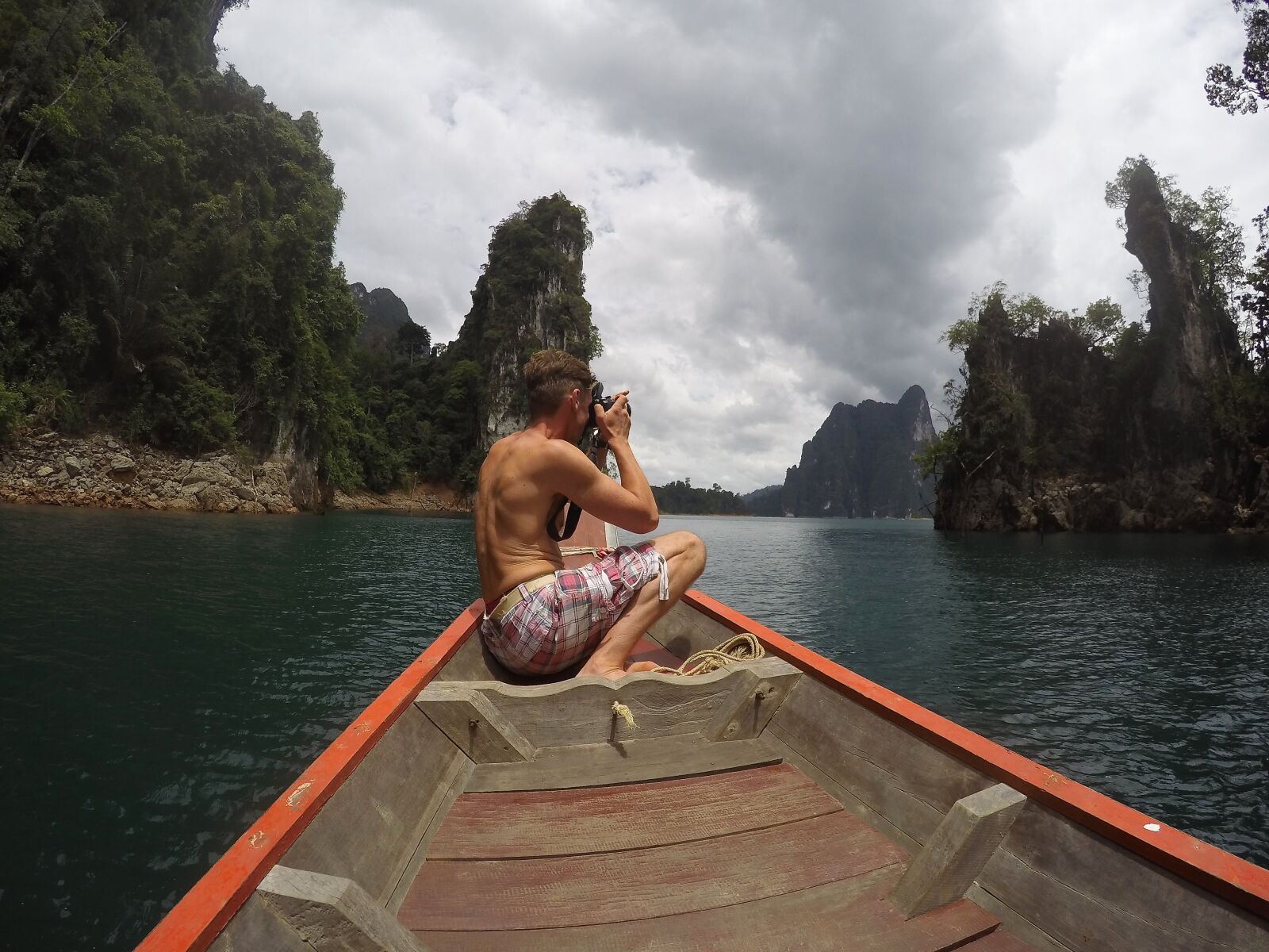GoPro HERO4 Silver sample photo. Thailand, limestones, lake photography