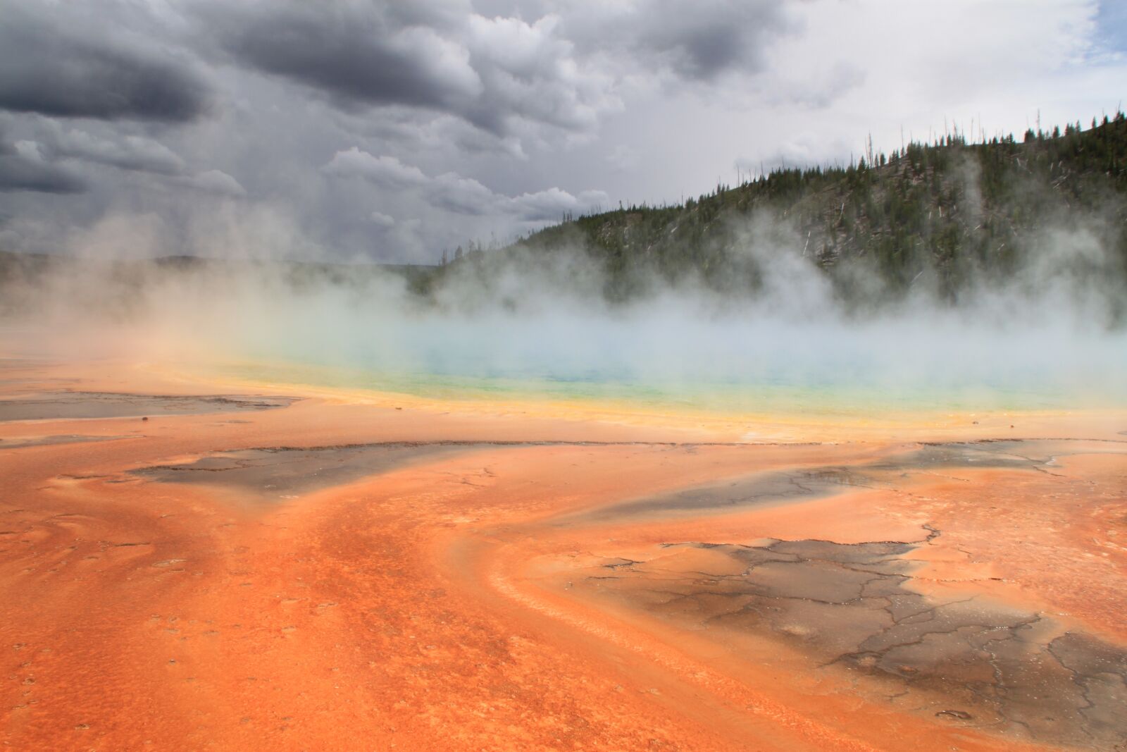 Canon EOS 500D (EOS Rebel T1i / EOS Kiss X3) sample photo. Grand prismatic spring, yellowstone photography