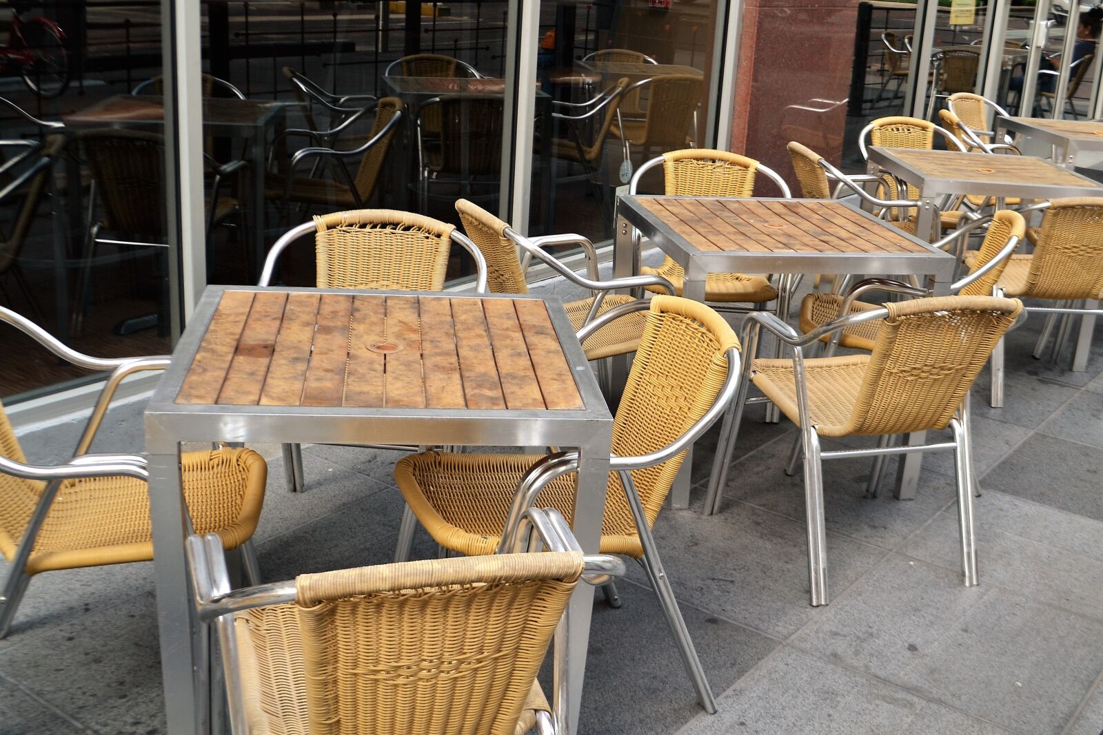 Nikon D3100 sample photo. Chair, table, furniture photography