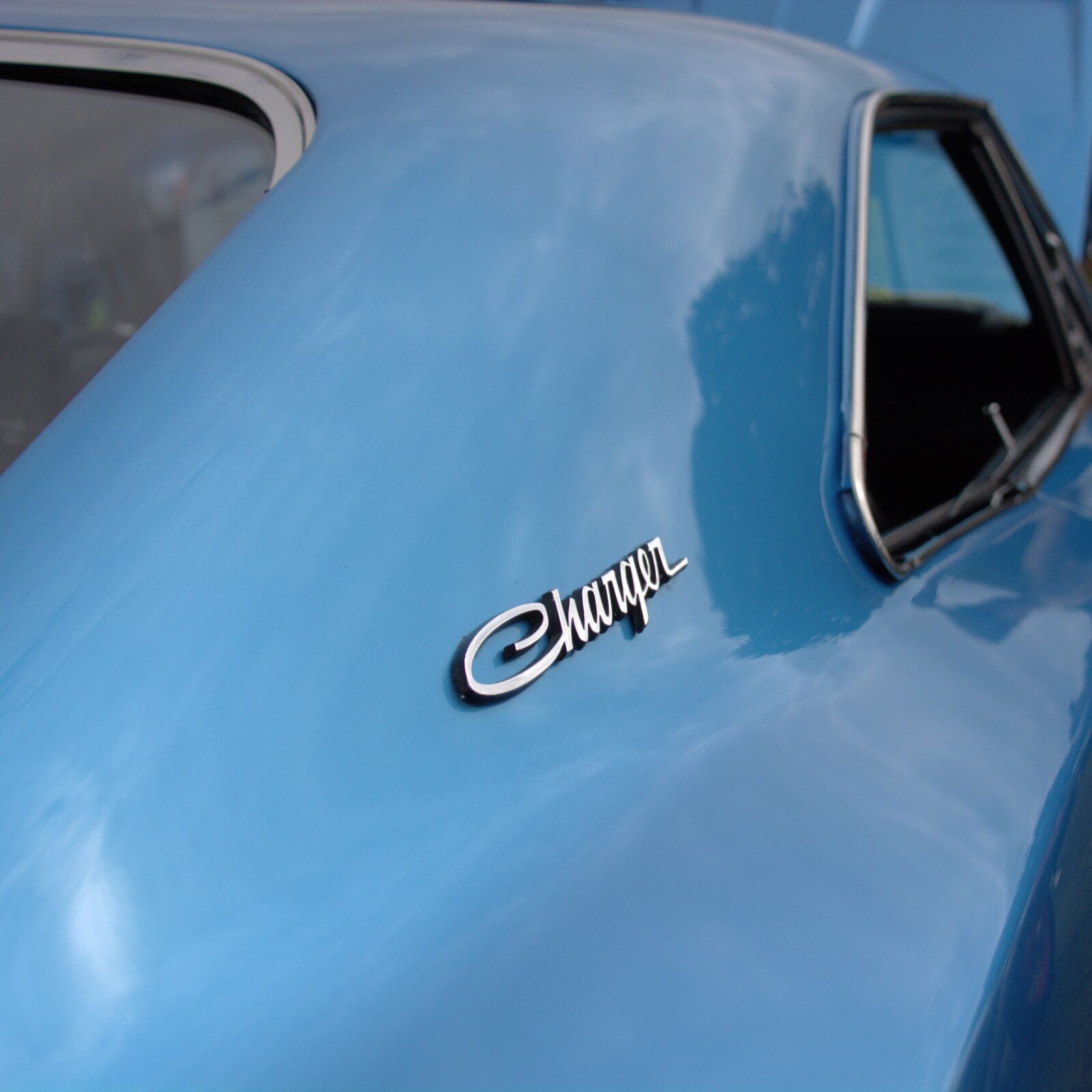 Nikon D5200 sample photo. Classic, car, charger photography