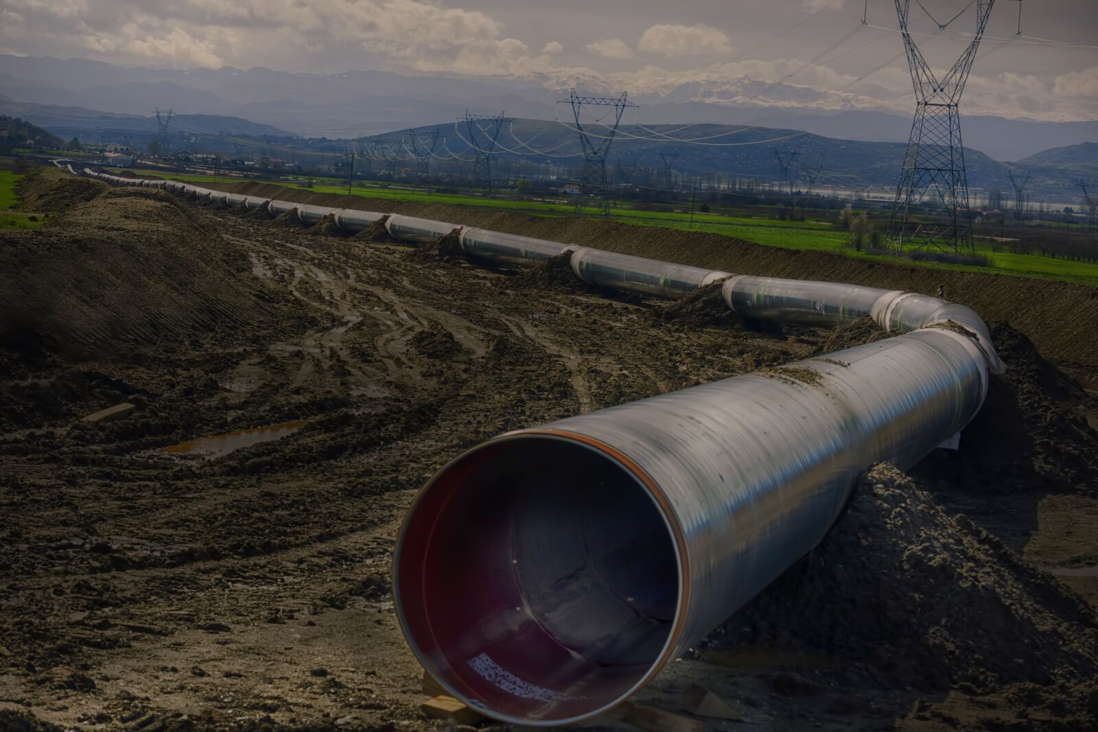 Nikon D7200 sample photo. Pipe, filed, petroleum photography