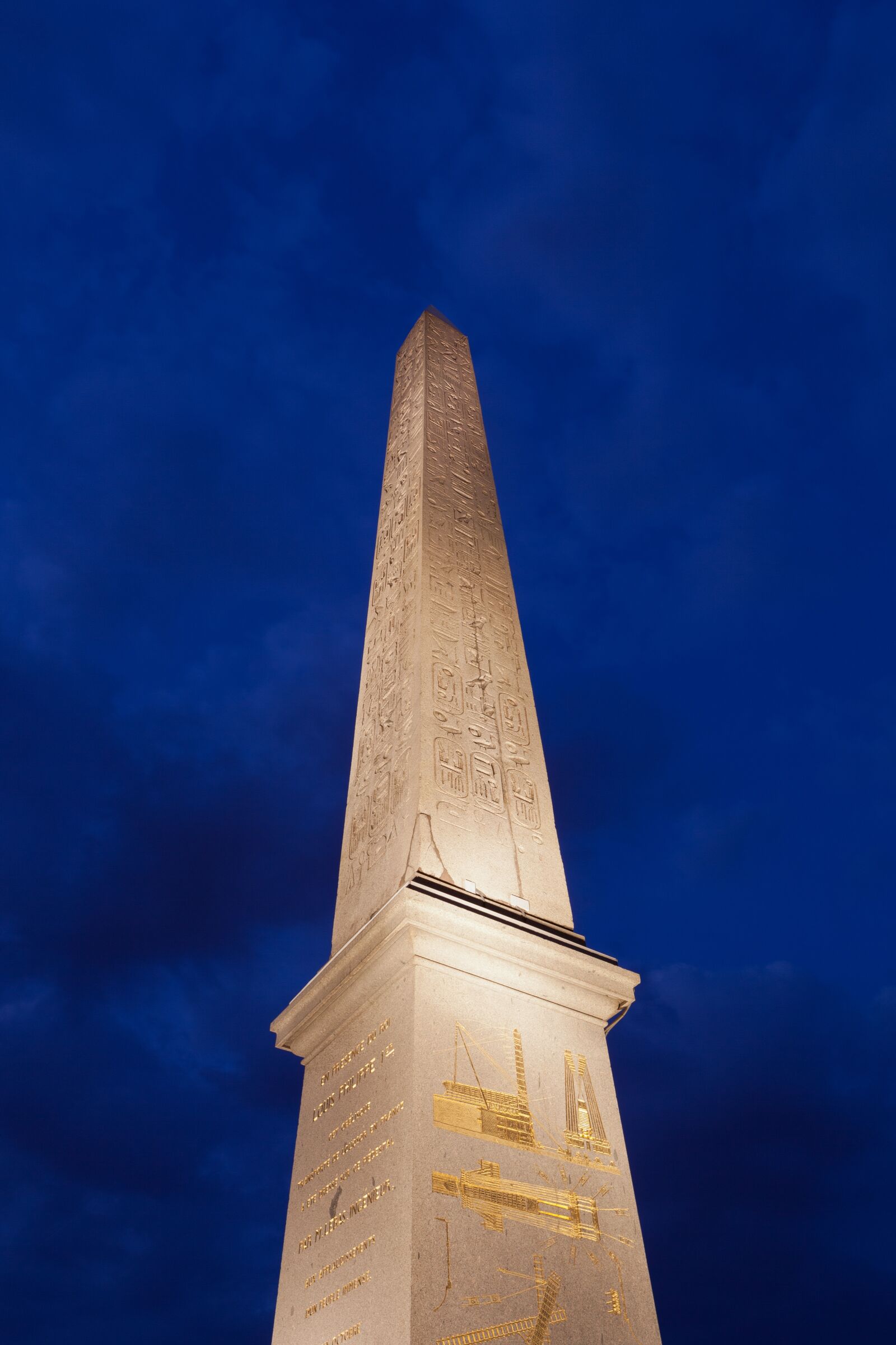 Canon EF 24-70mm F2.8L USM sample photo. Obelisk, place, concord photography