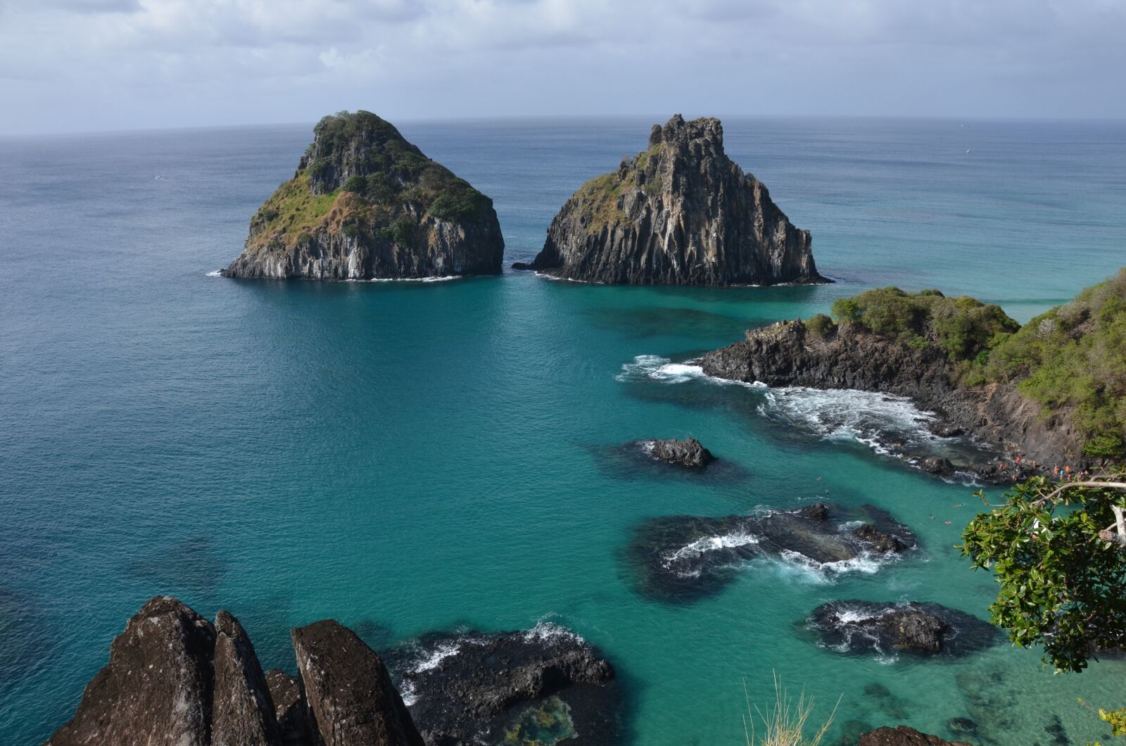 Nikon D7000 sample photo. Noronha, sea, green photography