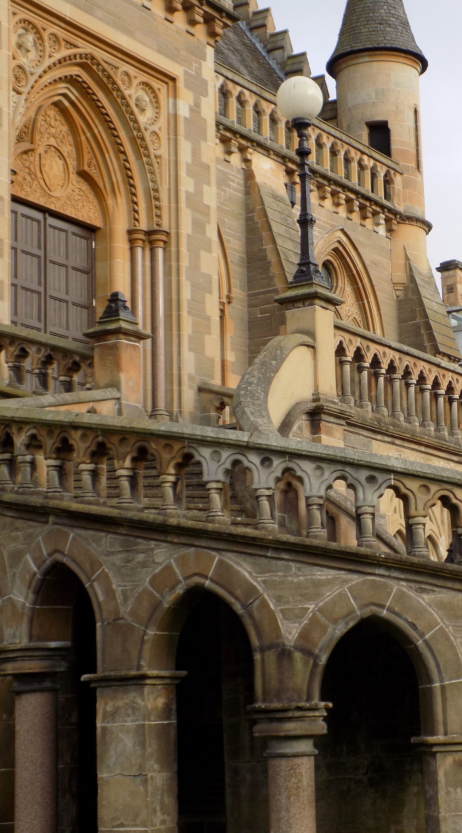 Nikon COOLPIX L340 sample photo. Castle, turrets, architecture photography