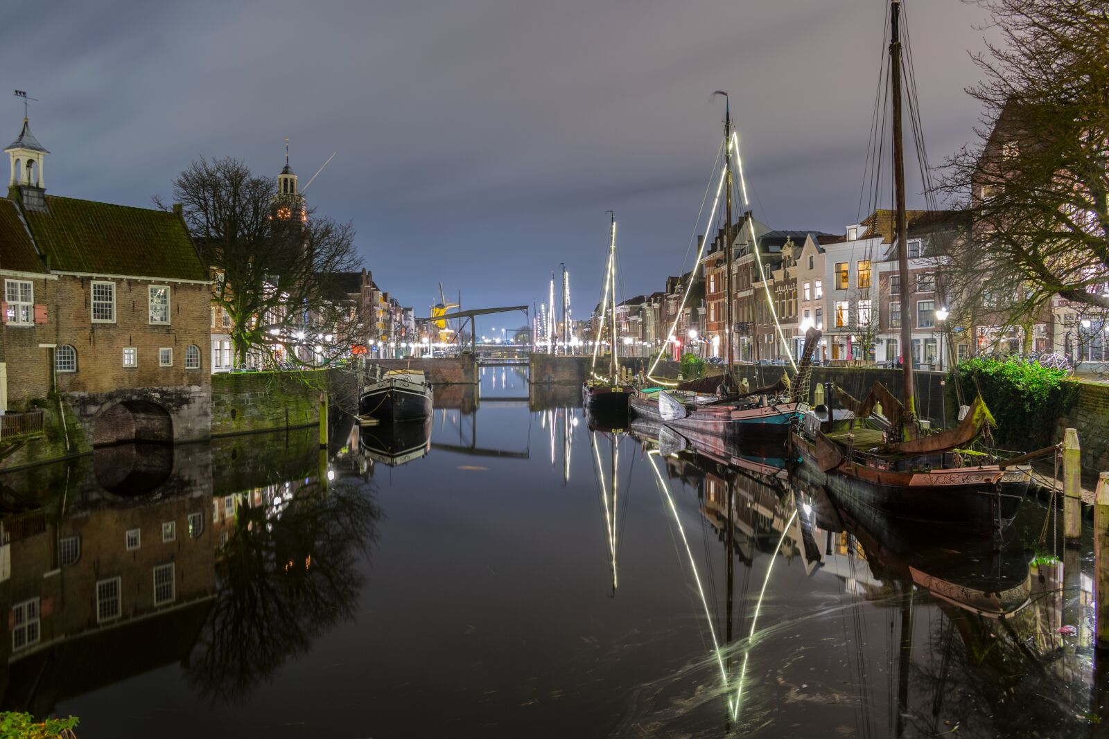 Nikon D3300 sample photo. Rotterdam, night, boats photography