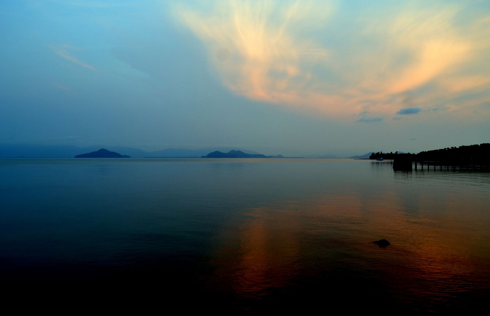 Nikon D3100 sample photo. Sunset, thailand, see photography