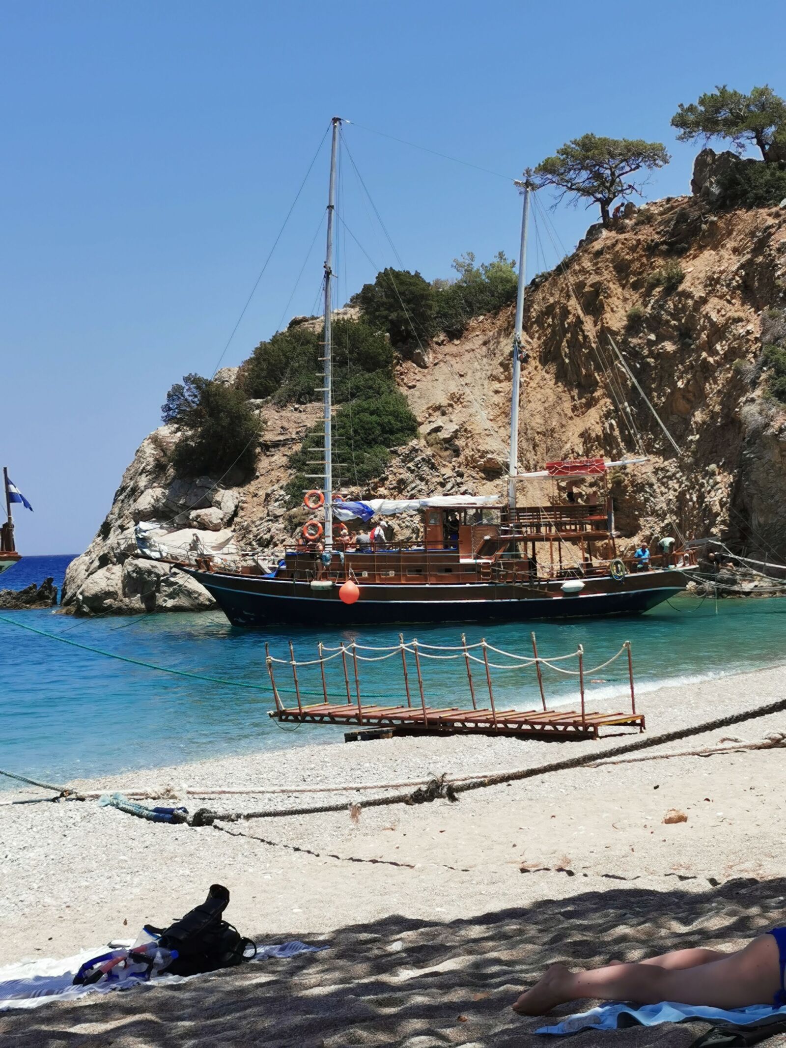 HUAWEI P30 Pro sample photo. Island, ship, greek photography