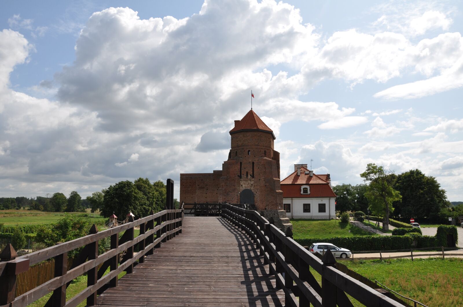 Nikon D5000 sample photo. Poland, liw, castle photography
