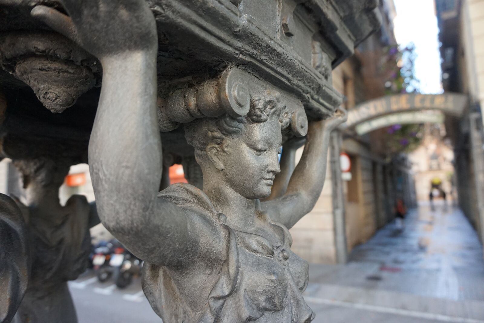 Sony Alpha a5000 (ILCE 5000) sample photo. Barcelona, spain, passage photography