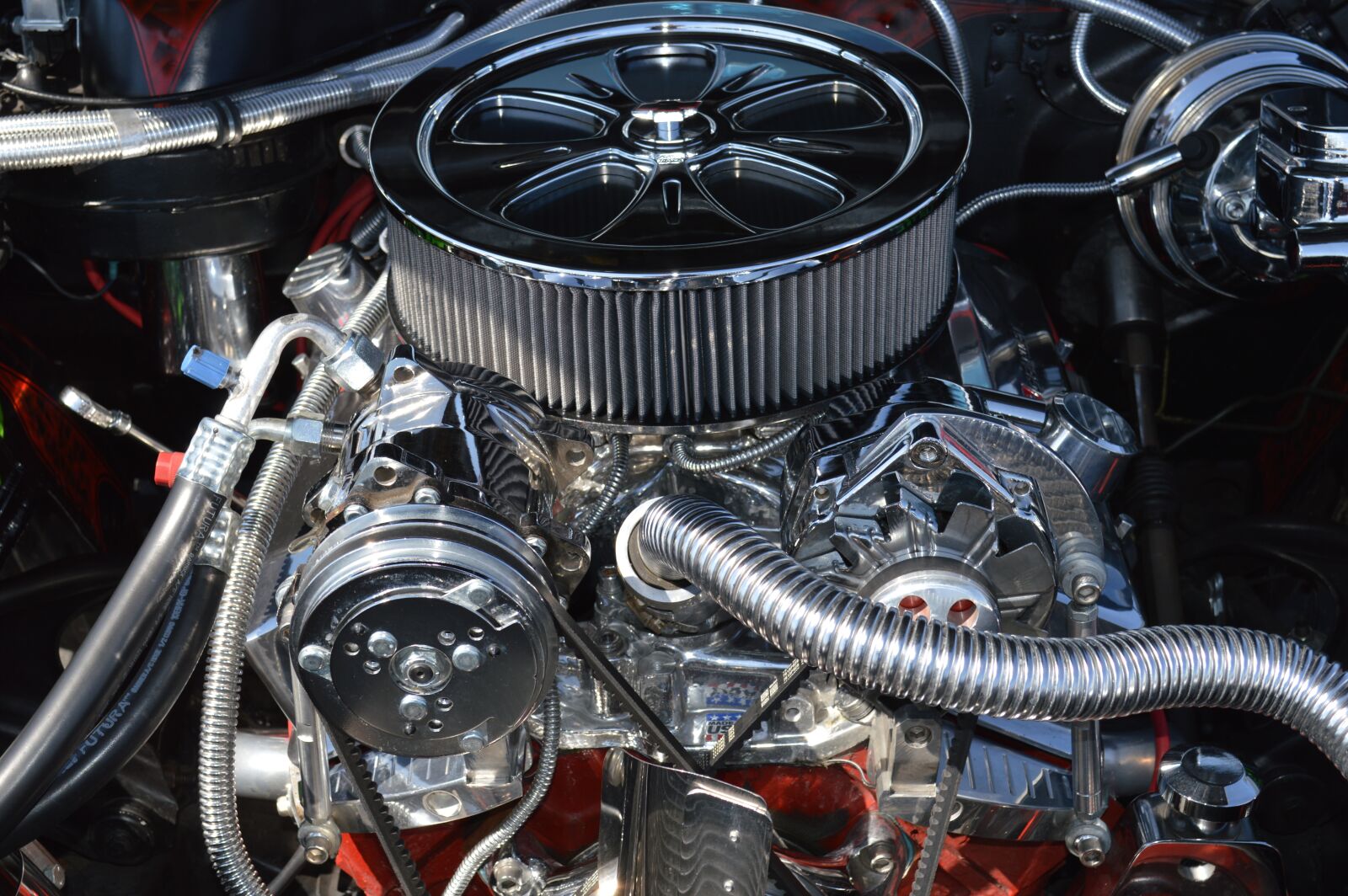 Nikon D3200 sample photo. Chrome, under the hood photography