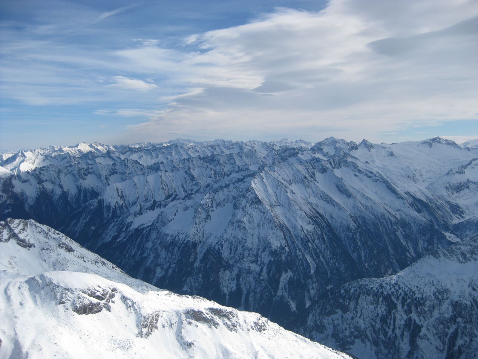 Canon PowerShot SD1100 IS (Digital IXUS 80 IS / IXY Digital 20 IS) sample photo. Alps, snow, ski photography