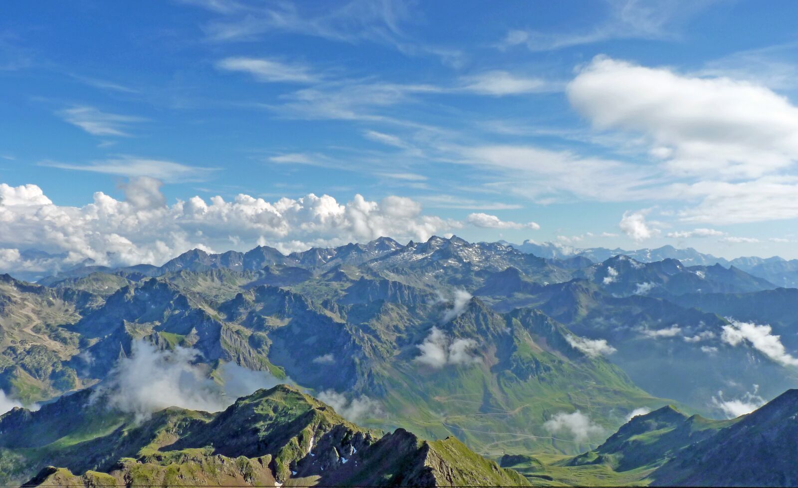 Panasonic Lumix DMC-FZ35 (Lumix DMC-FZ38) sample photo. Pyr n es, mountain photography