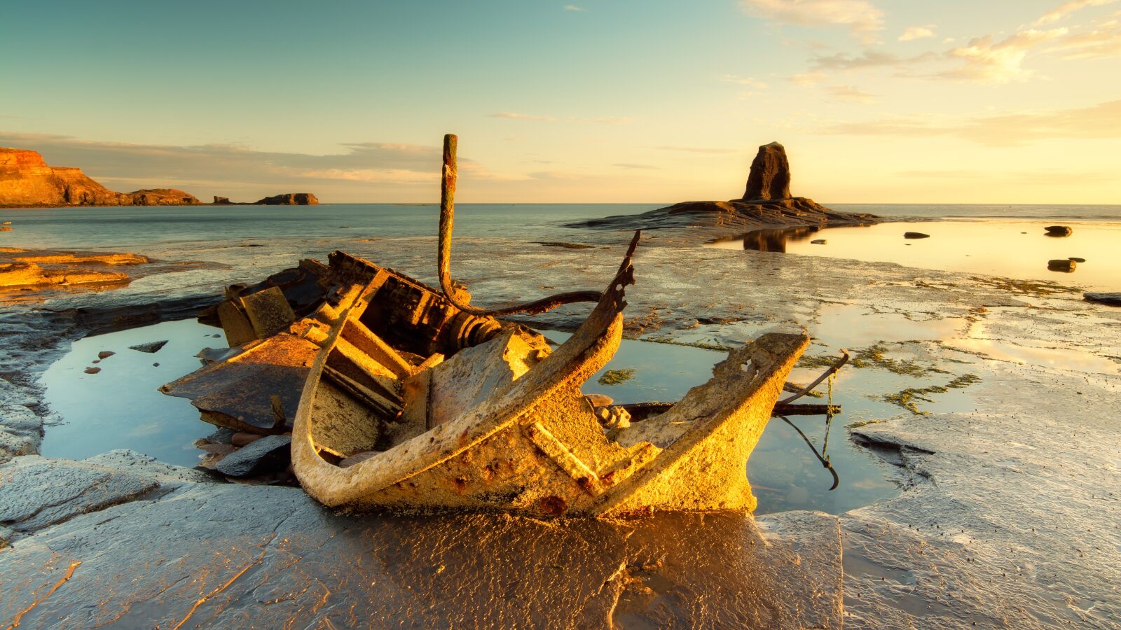 Tokina AT-X Pro 11-16mm F2.8 DX II sample photo. Admiral von tromp, whitby photography