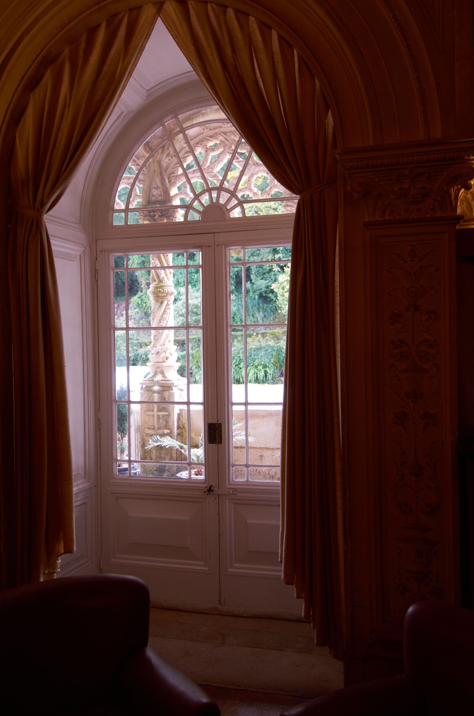 Nikon D7000 sample photo. Window, palace, interior photography