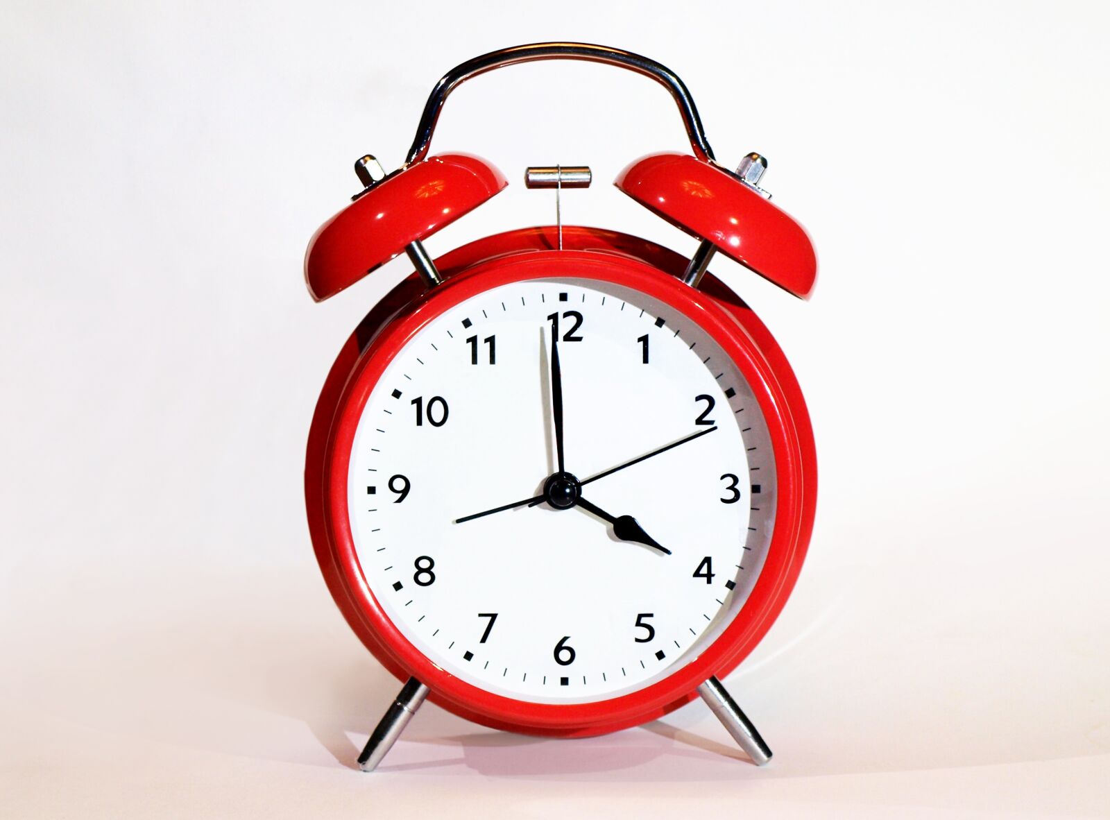 Olympus E-520 (EVOLT E-520) sample photo. Clock, alarm clock, deadline photography