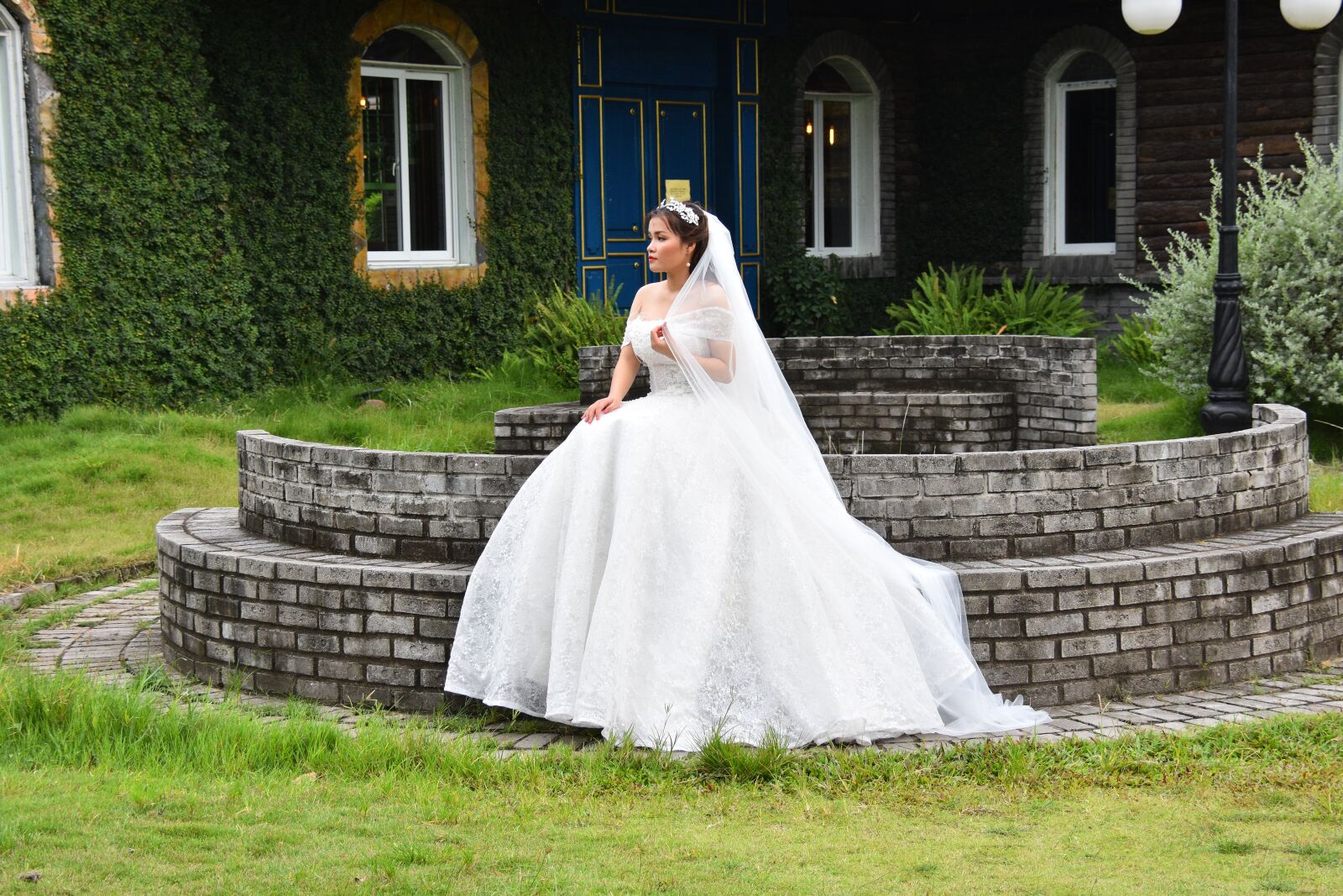 Nikon D7200 sample photo. Bride, white, pristine photography