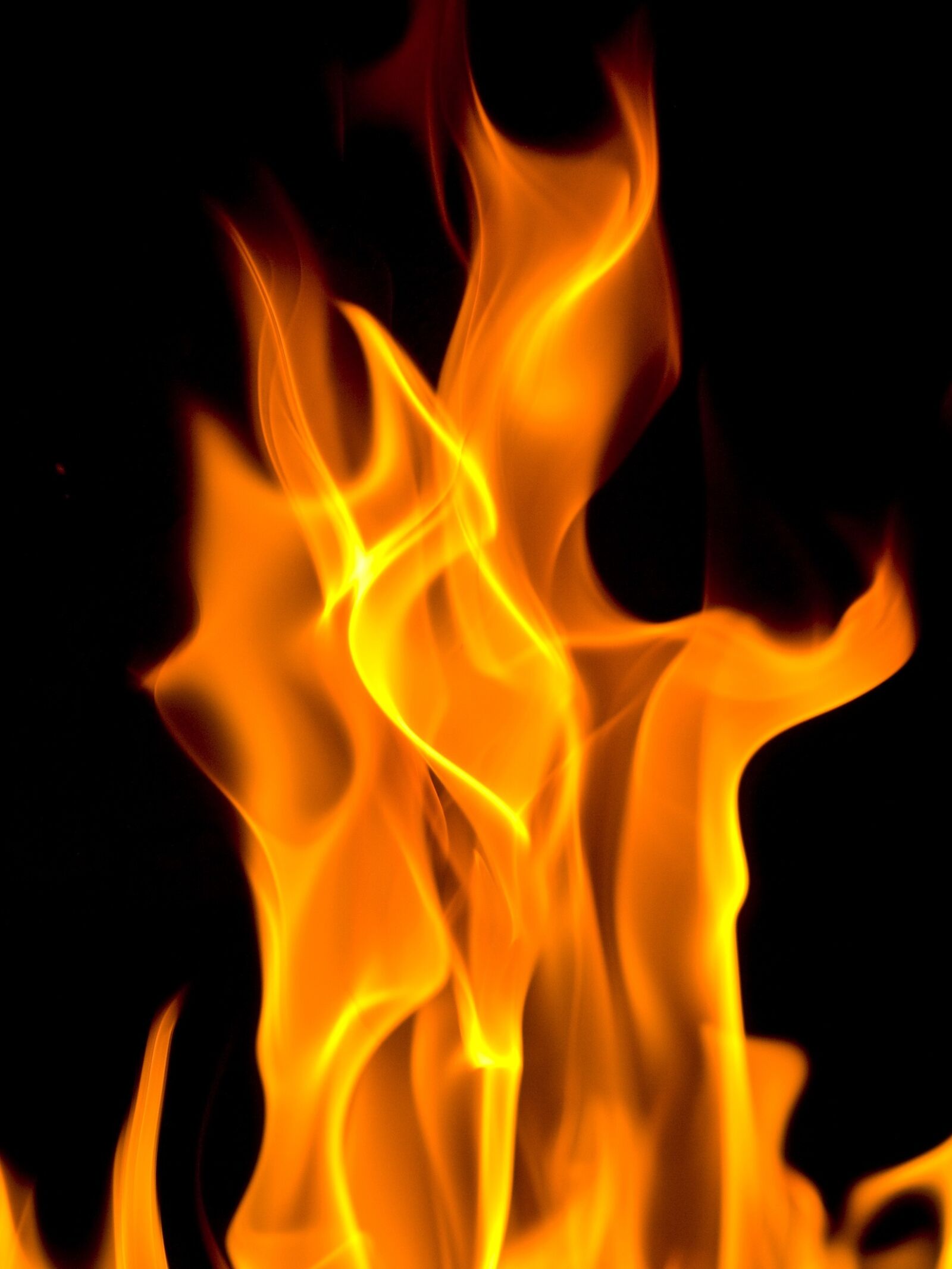 Olympus E-3 sample photo. Flames, flickering, fire photography