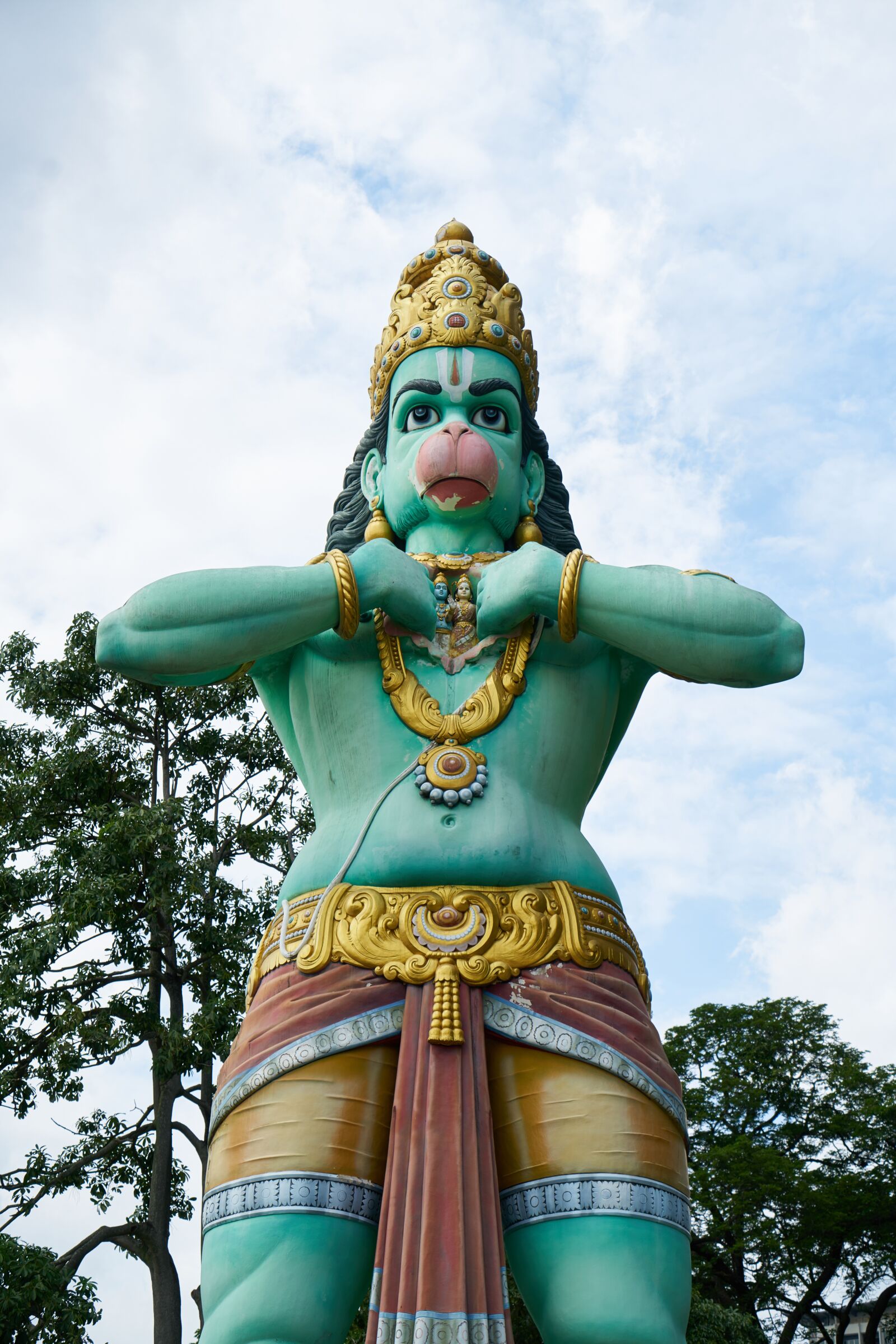 Sony a7R II sample photo. Sculpture, malaysia, travel photography