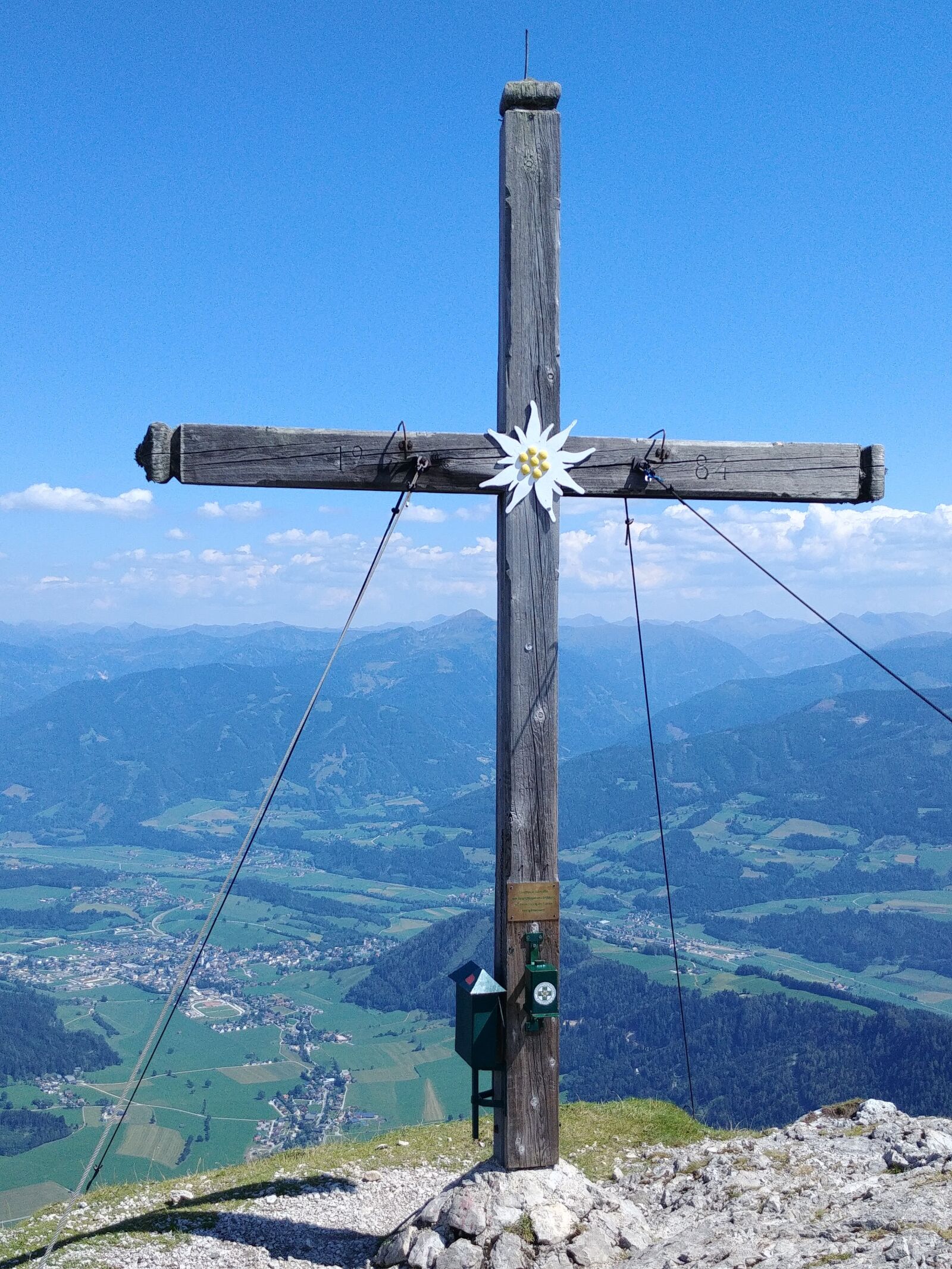 LG G6 sample photo. Summit cross, mountain, austria photography