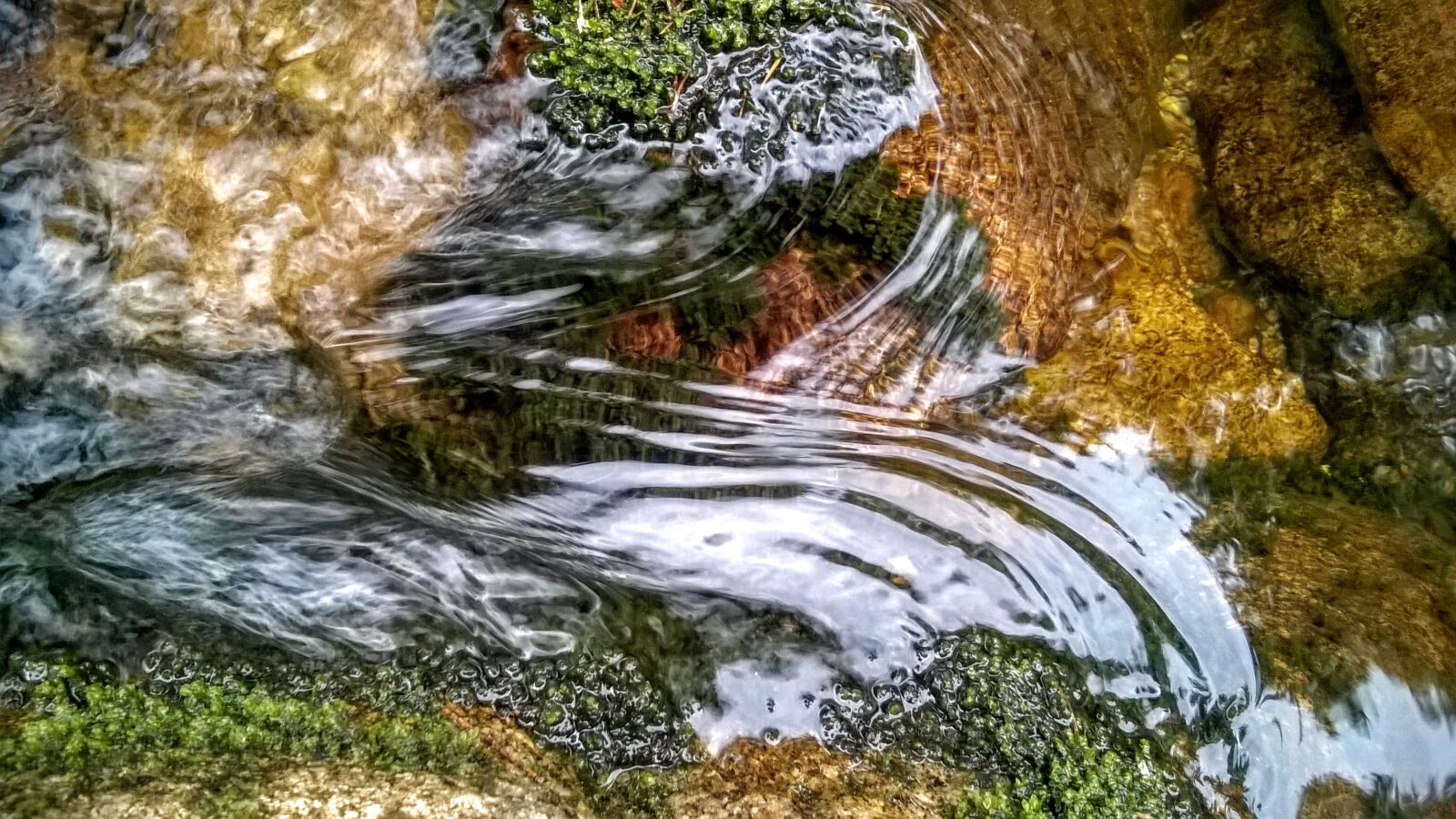 Nokia Lumia 735 sample photo. Clear, flow, river, rock photography