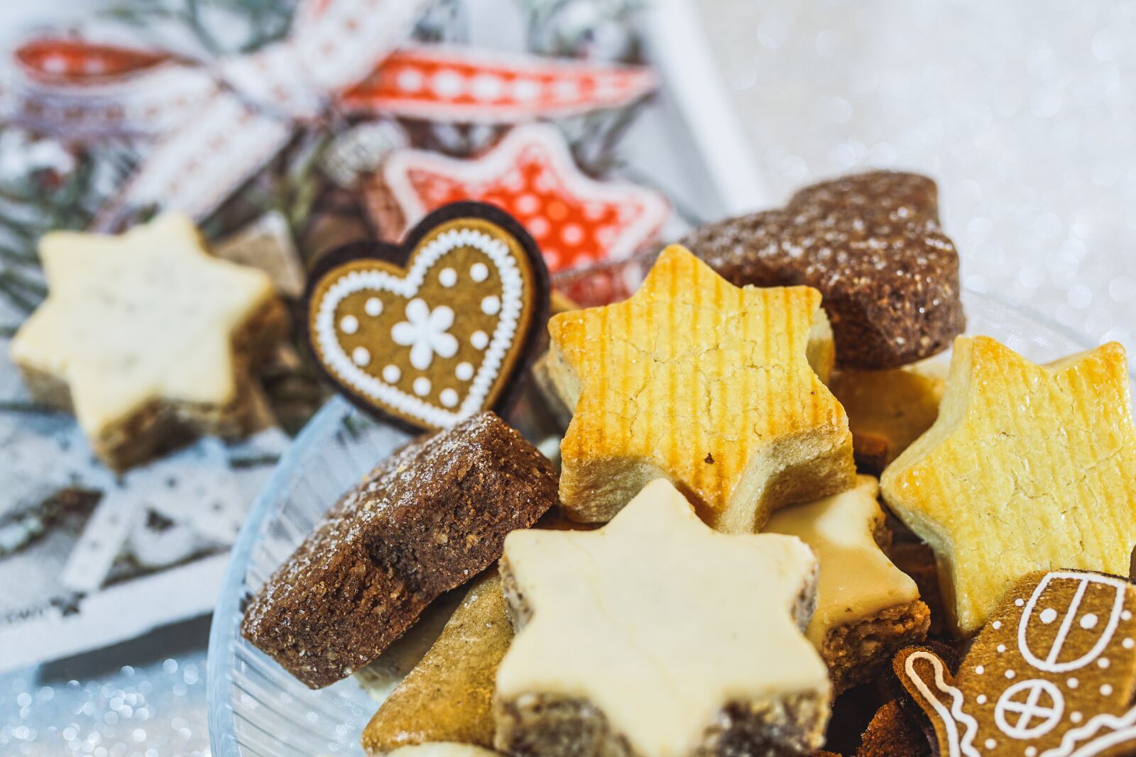 35mm F1.4 sample photo. Pastries, christmas cookies, cookies photography