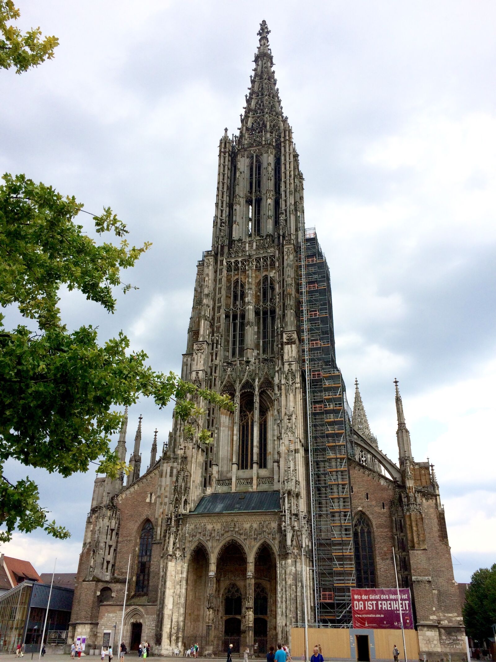 iPhone 5s back camera 4.15mm f/2.2 sample photo. Ulm cathedral, steeple, church photography