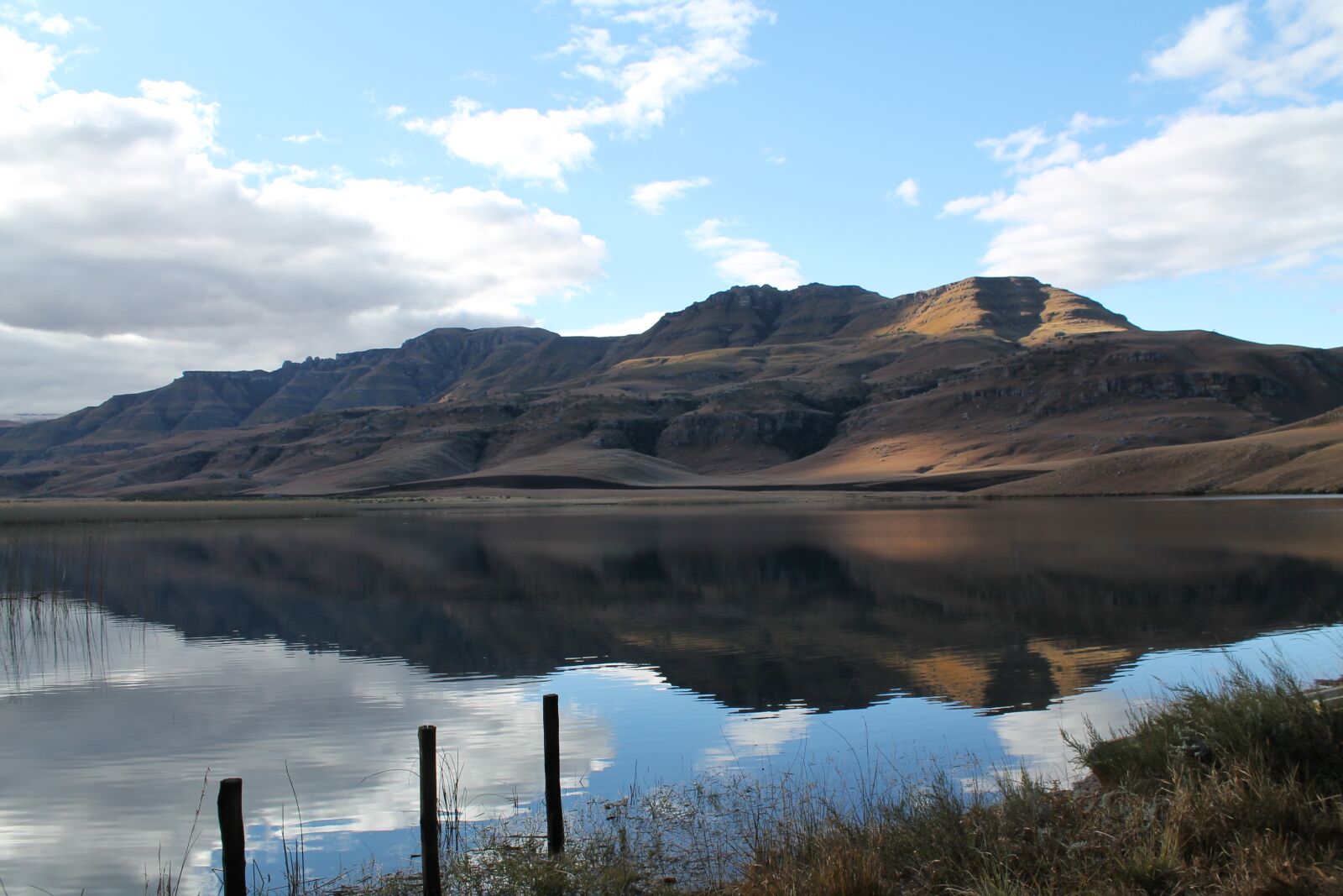 Canon EOS 1100D (EOS Rebel T3 / EOS Kiss X50) sample photo. Mountain, lake, landscape photography
