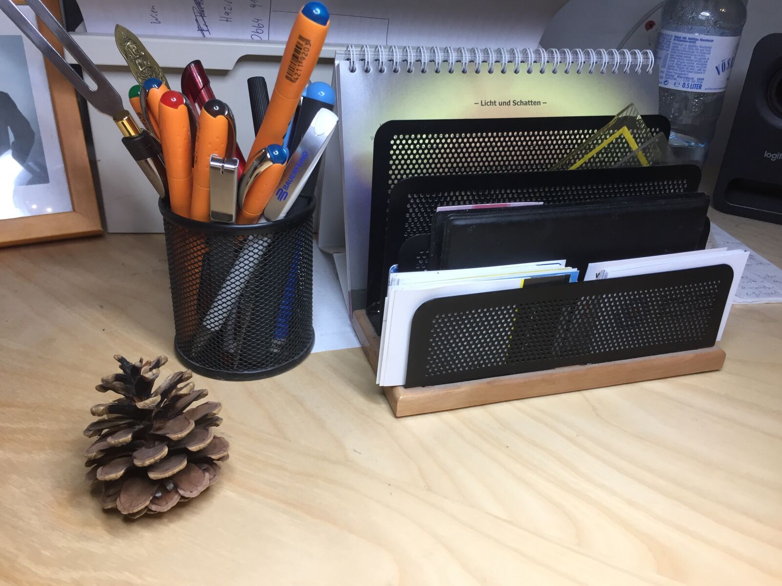 iPhone 6 back camera 4.15mm f/2.2 sample photo. Office, home office, pens photography