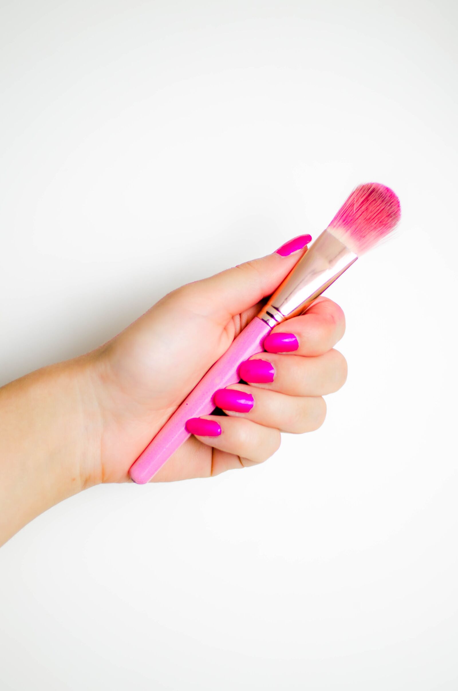 Nikon D5100 sample photo. Hand, ręka, brush photography