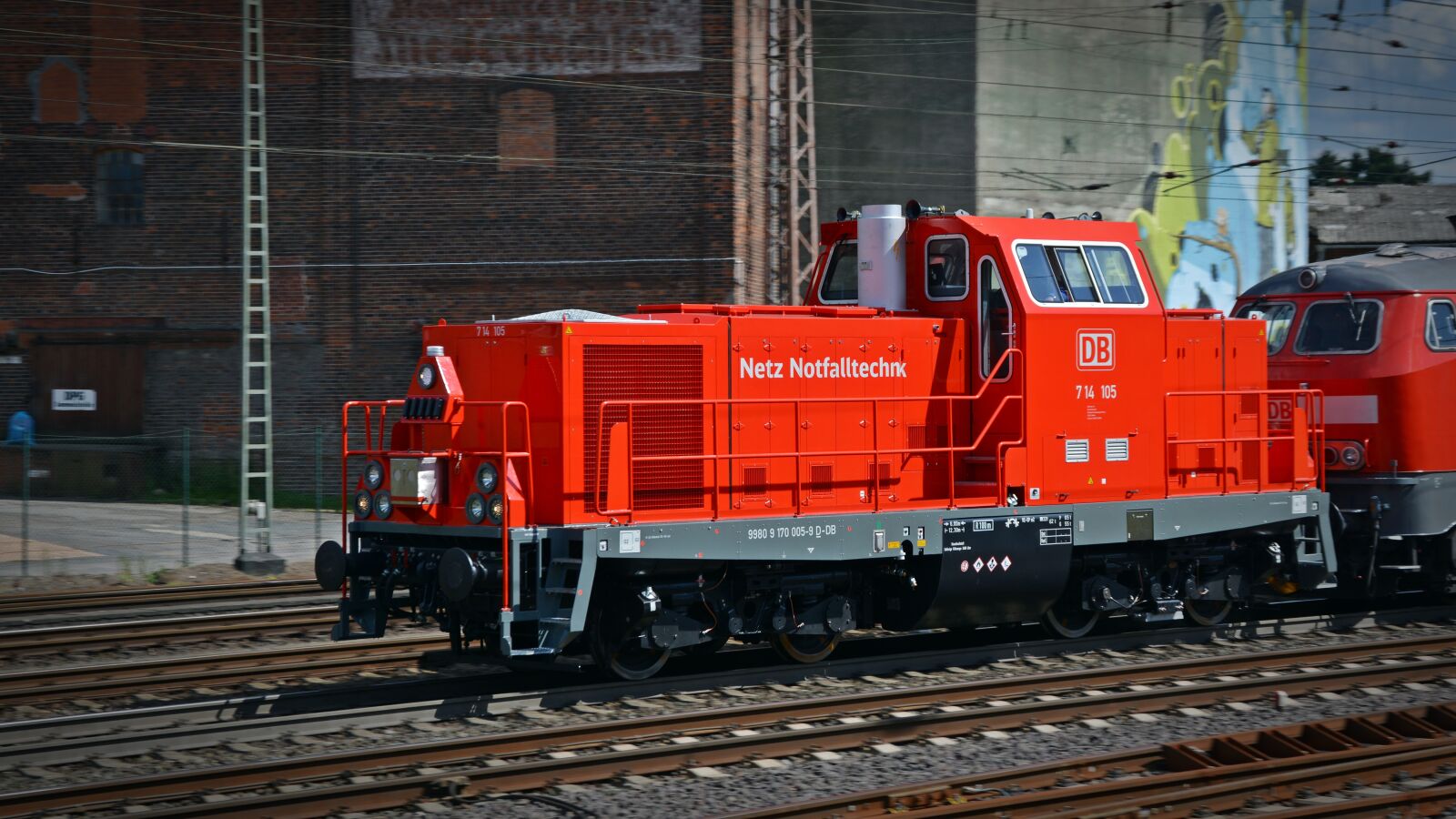 Nikon D5200 sample photo. Db, loco, freight transport photography