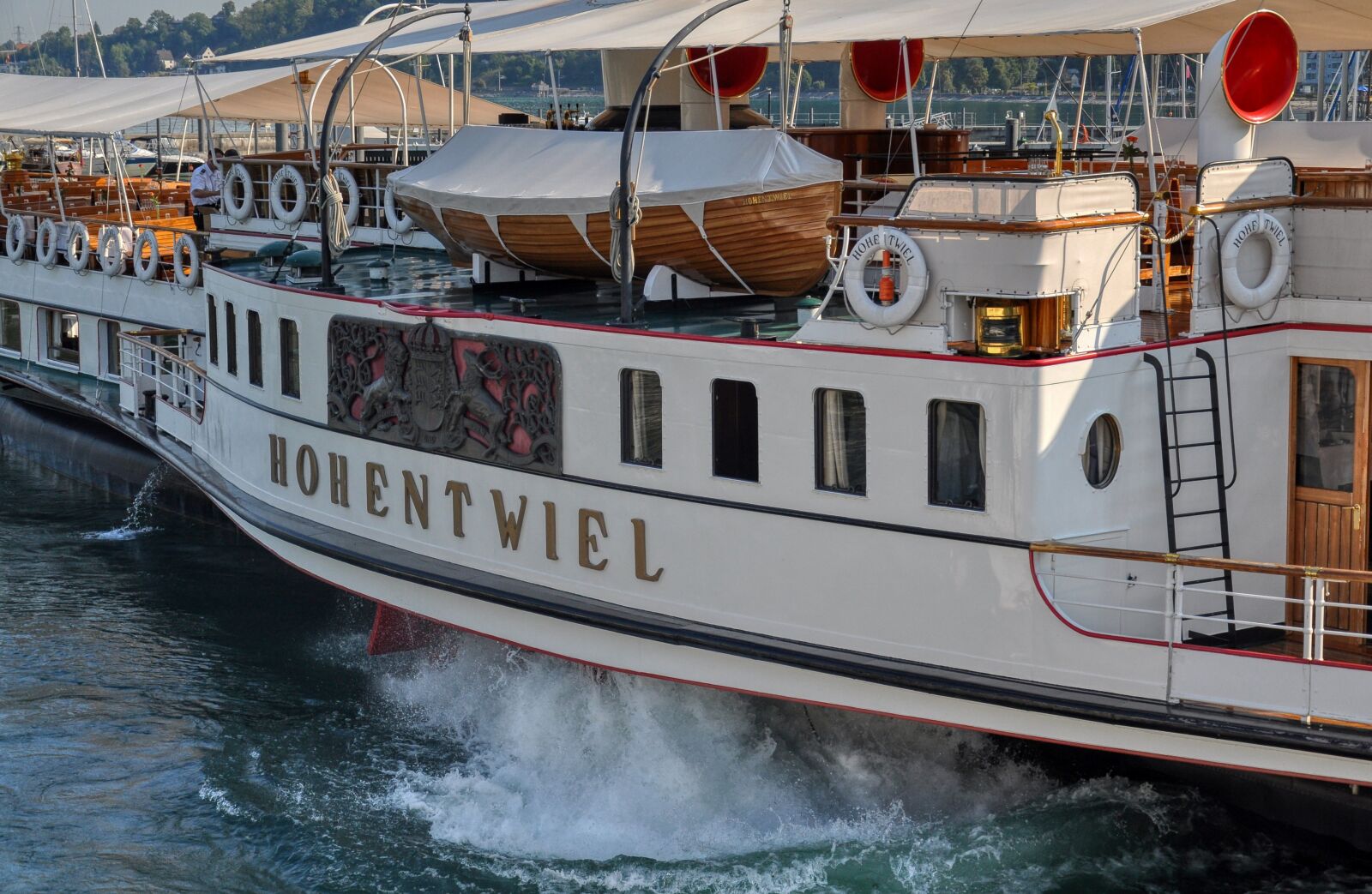 Nikon D5000 sample photo. Steamboat, paddle steamer, port photography