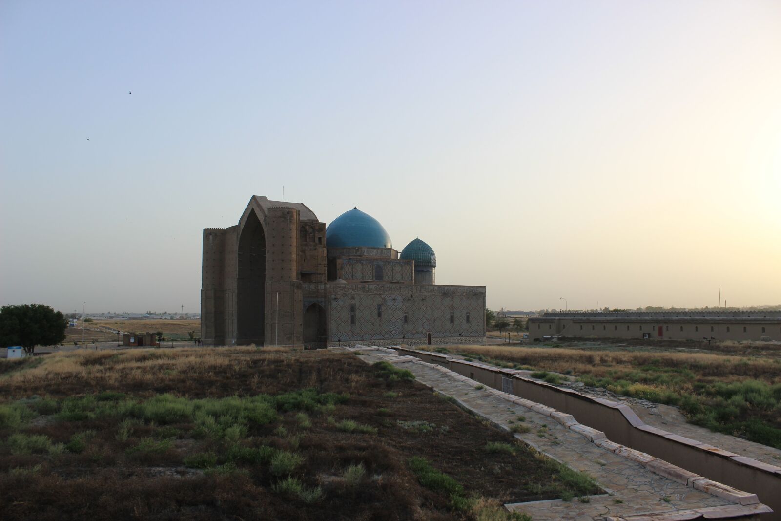 Canon EOS 600D (Rebel EOS T3i / EOS Kiss X5) sample photo. Turkestan, novruz, islam photography