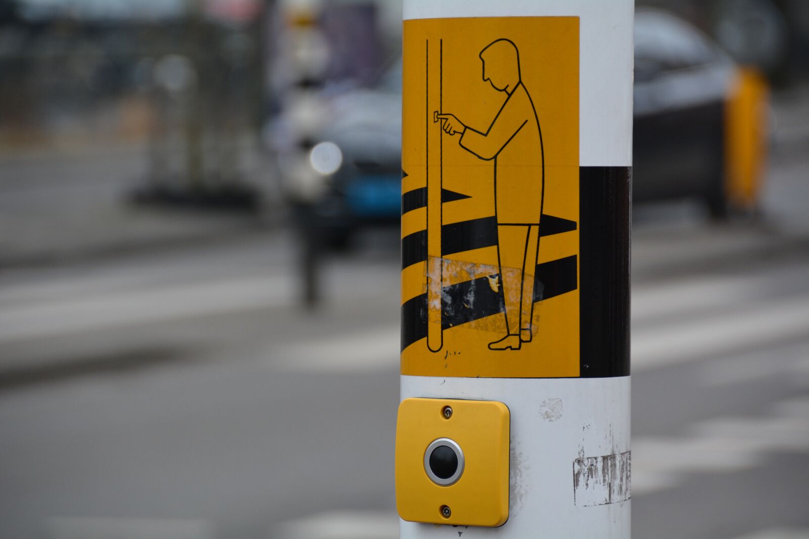 Nikon D7100 sample photo. Traffic lights, junction, traffic photography