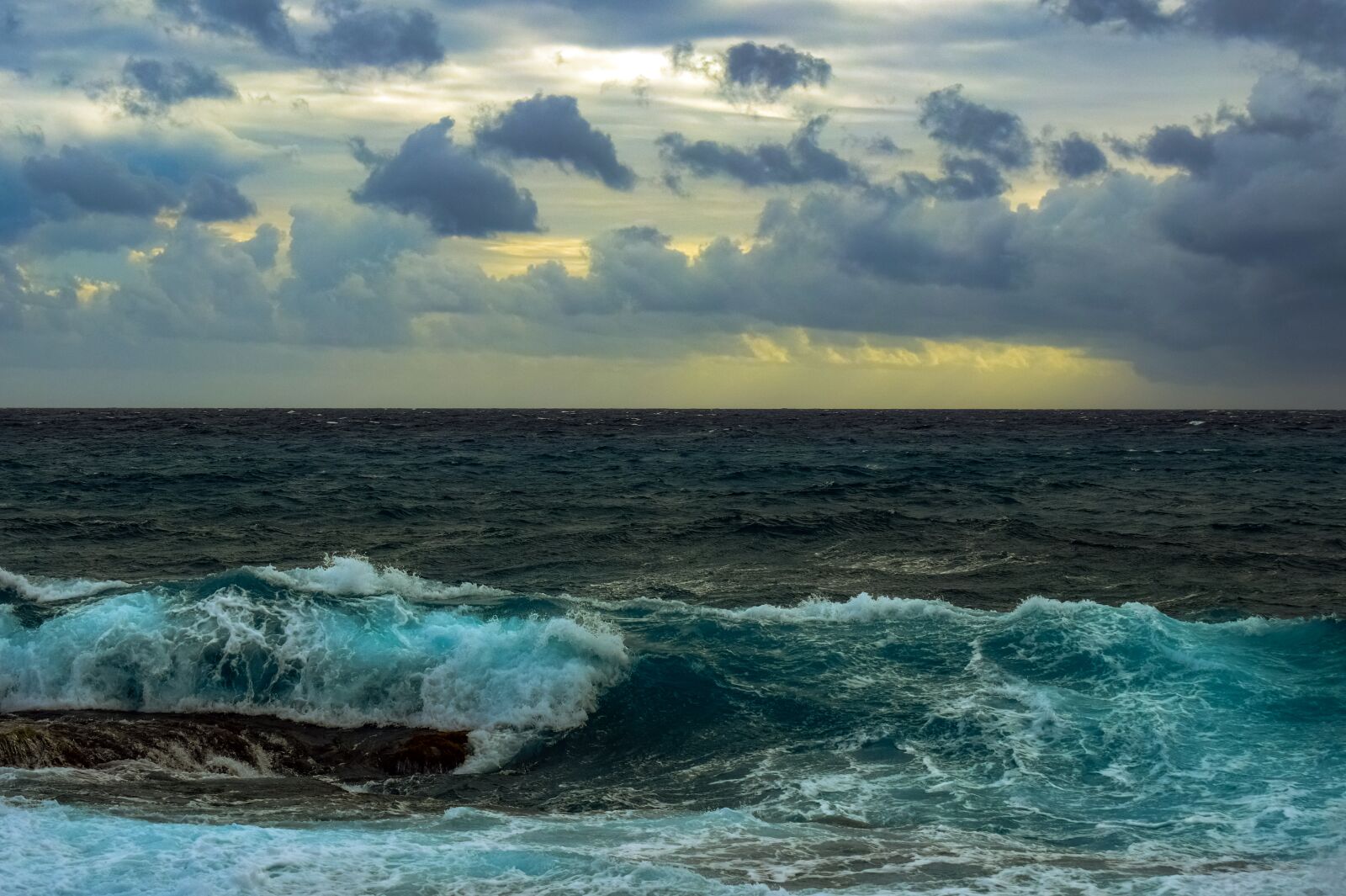 Nikon D3300 sample photo. Waves, beach, nature photography