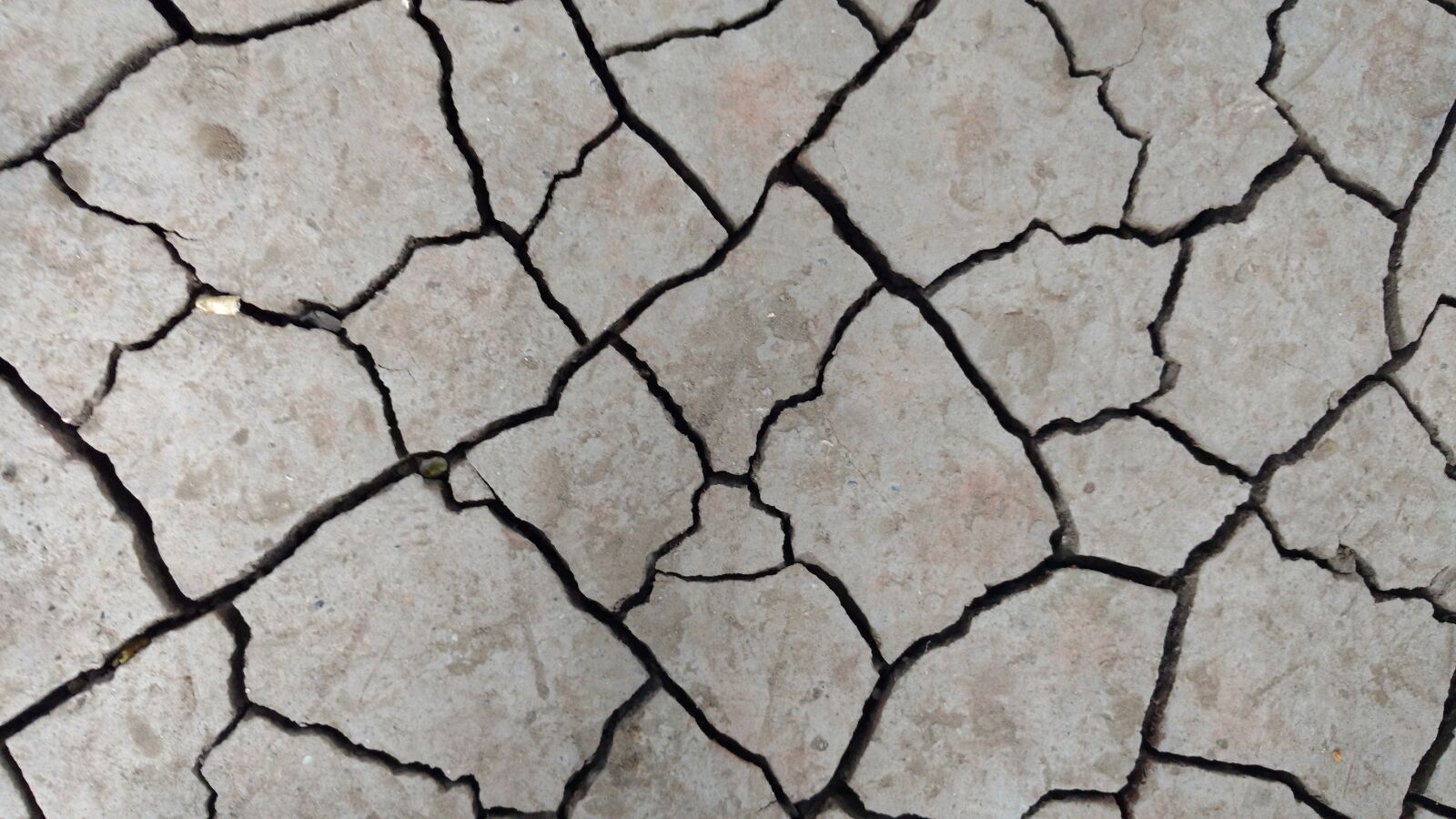 Motorola Moto X Play sample photo. Cracks, dry, ground photography
