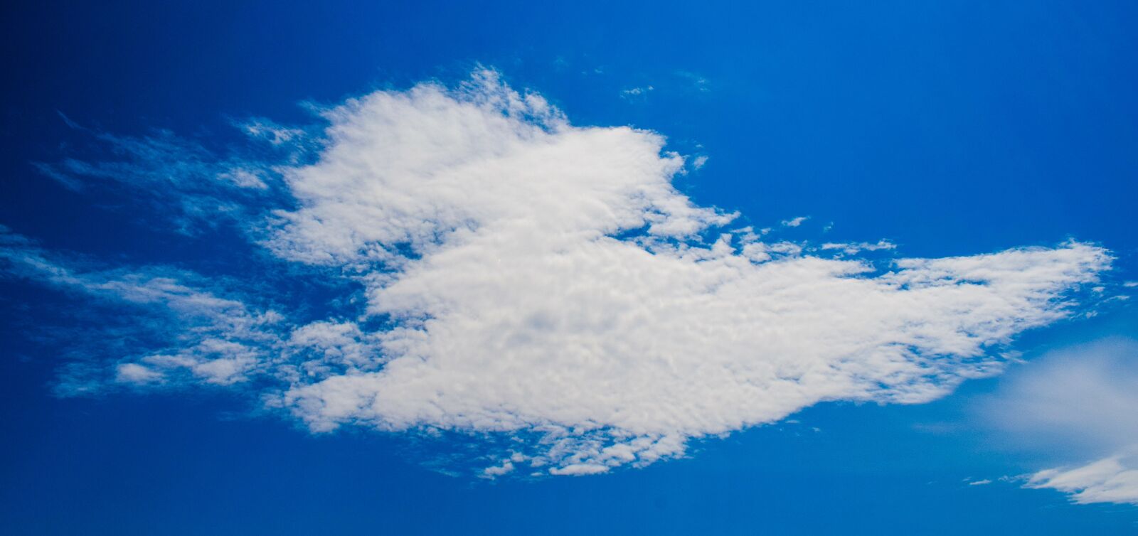 Nikon D3300 sample photo. Clouds, sky, blue sky photography