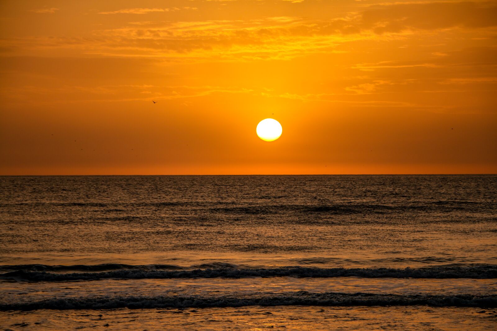 Canon EOS 70D sample photo. Beach, sunset, sun photography